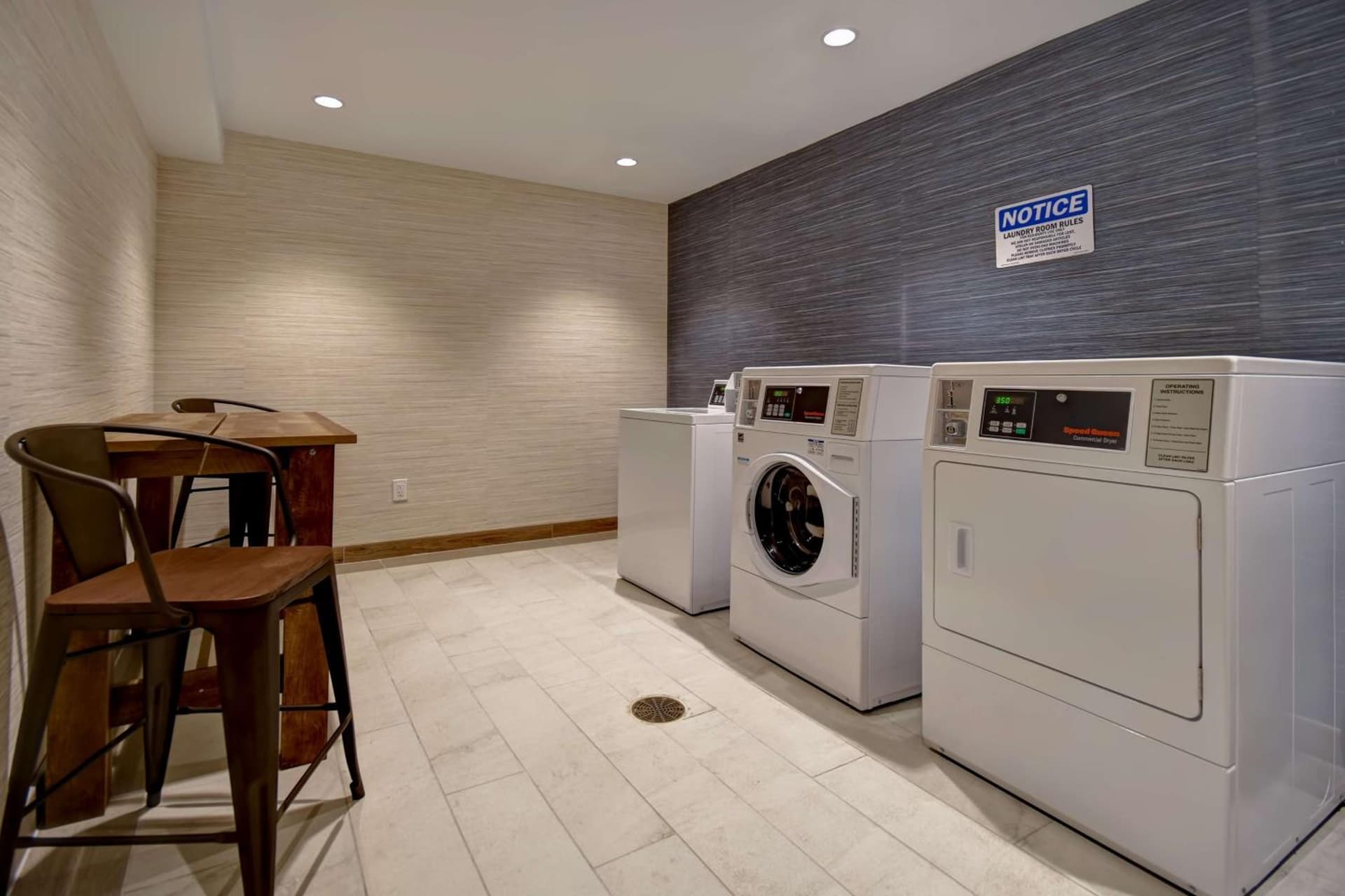 DoubleTree by Hilton Oceanfront Virginia Beach gallery photo in Virginia Beach, VA — image 31