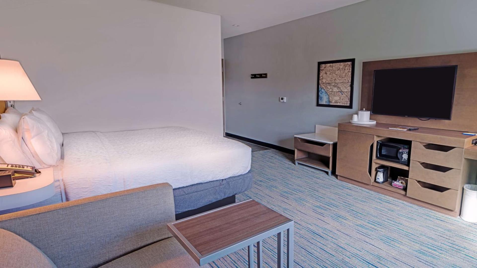 Hampton Inn Riverside Downtown Convention Center gallery photo in Riverside, CA — image 11