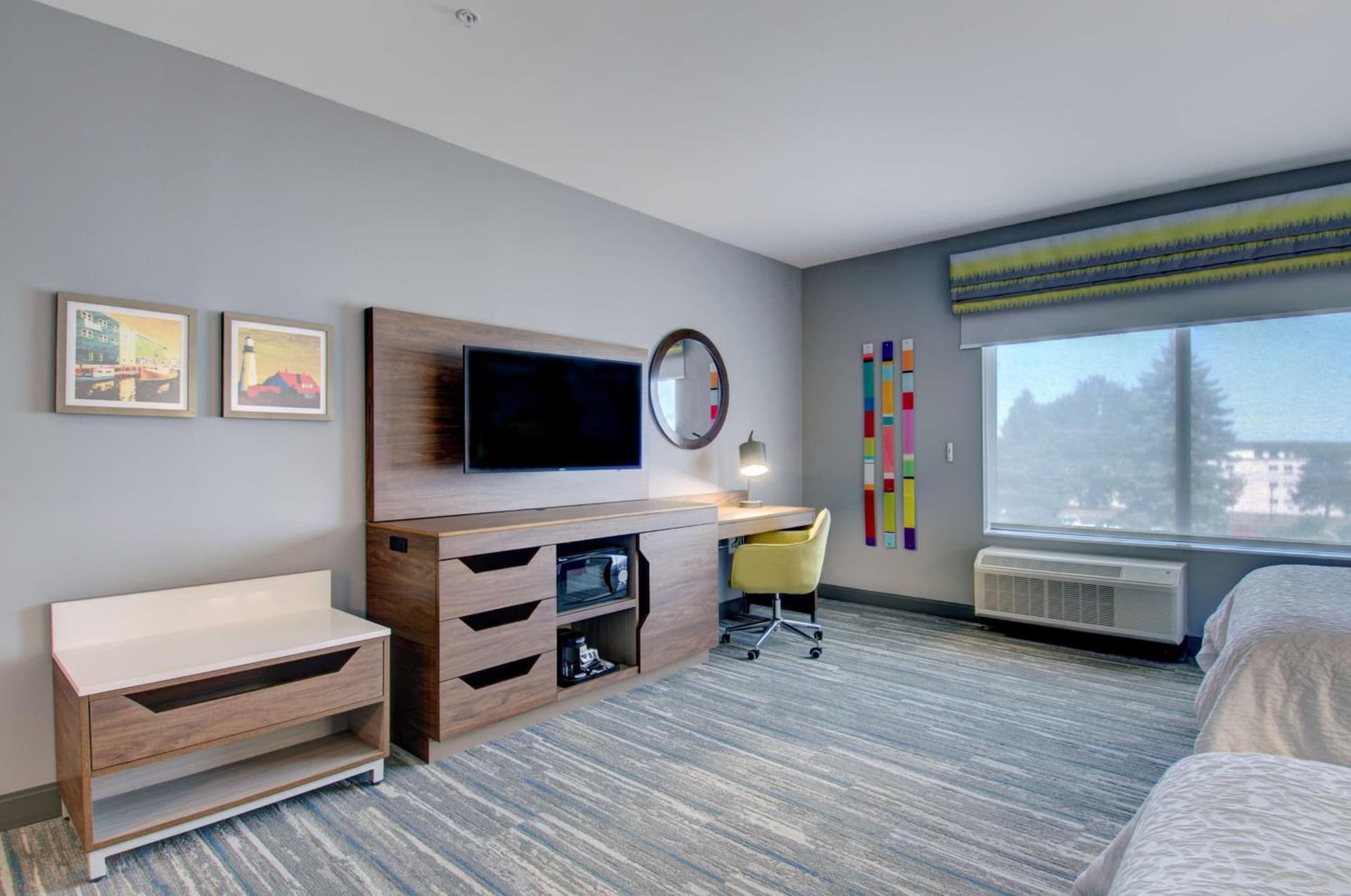 Hampton Inn & Suites Portland West gallery photo in Portland, ME — image 70