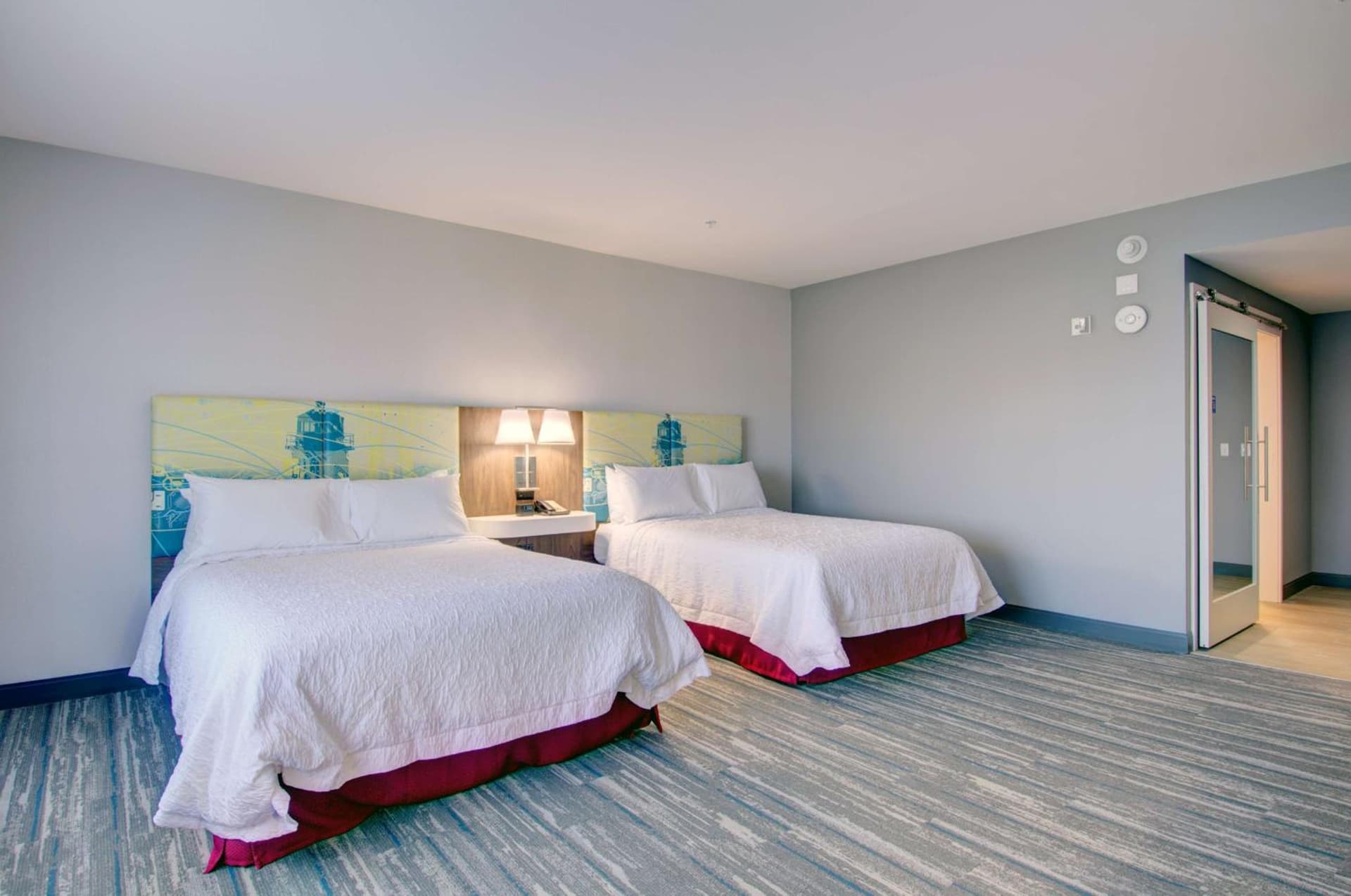 Hampton Inn & Suites Portland West gallery photo in Portland, ME — image 8
