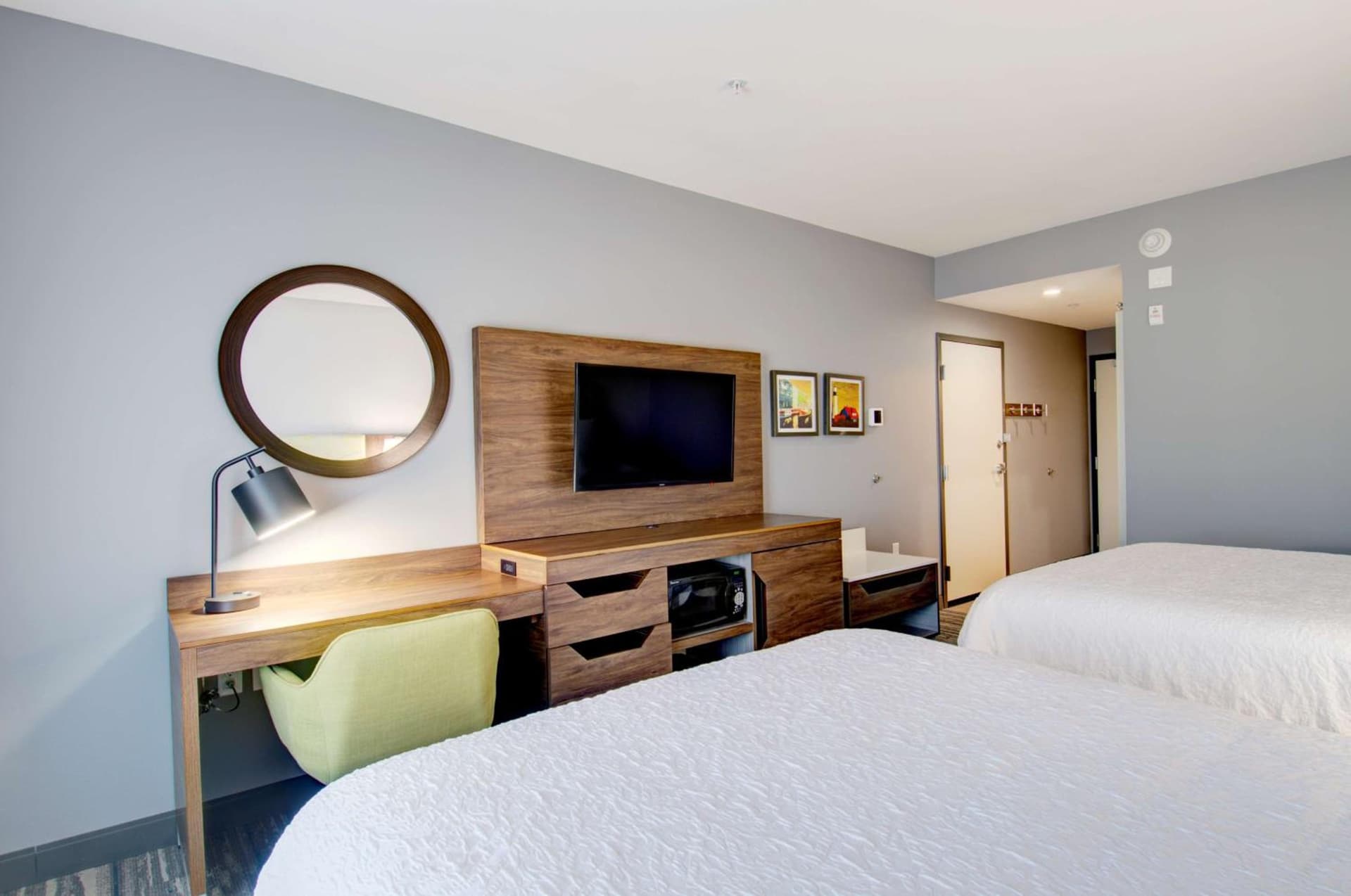 Hampton Inn & Suites Portland West gallery photo in Portland, ME — image 28