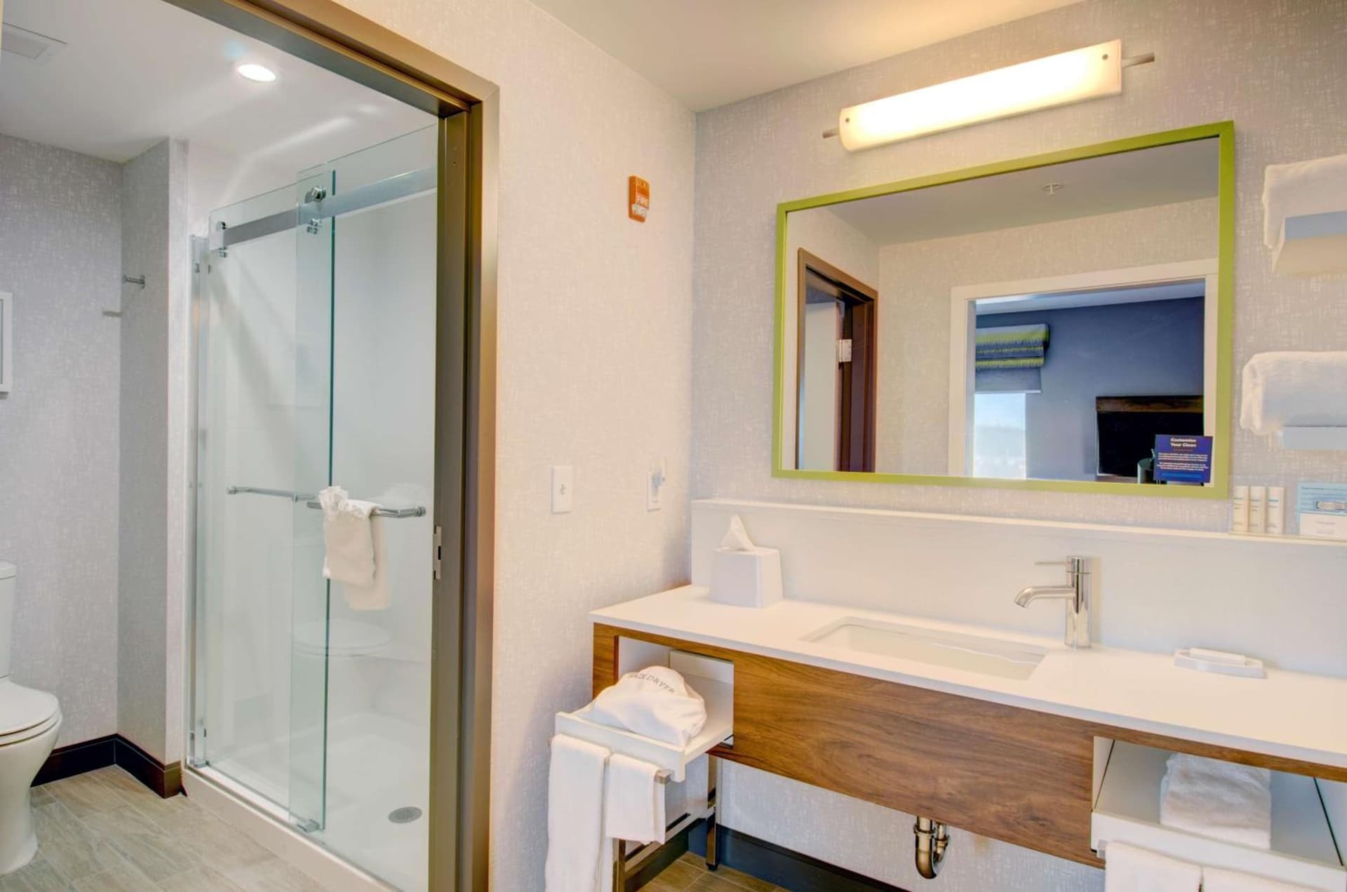 Hampton Inn & Suites Portland West gallery photo in Portland, ME — image 34