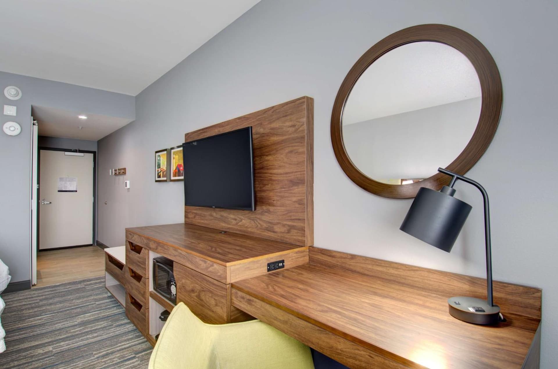 Hampton Inn & Suites Portland West gallery photo in Portland, ME — image 36