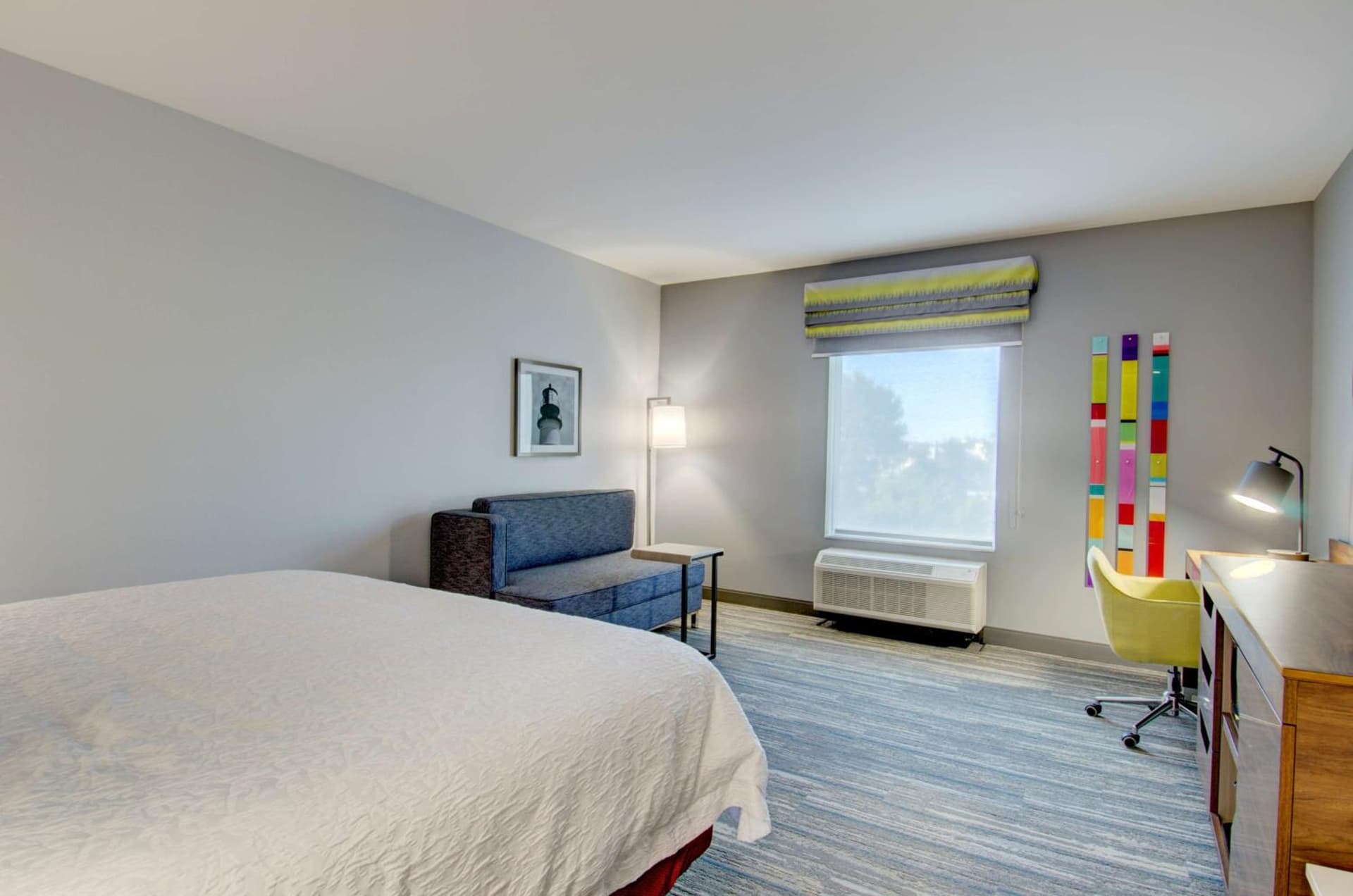 Hampton Inn & Suites Portland West gallery photo in Portland, ME — image 12