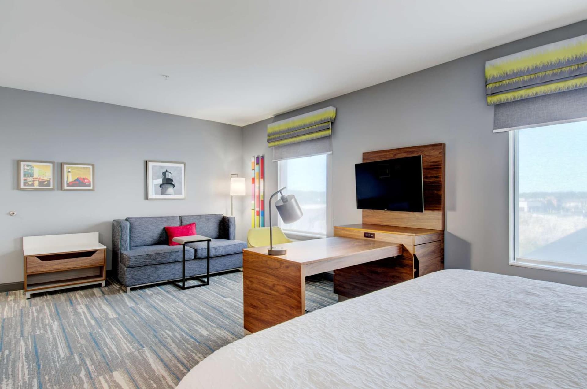 Hampton Inn & Suites Portland West gallery photo in Portland, ME — image 56
