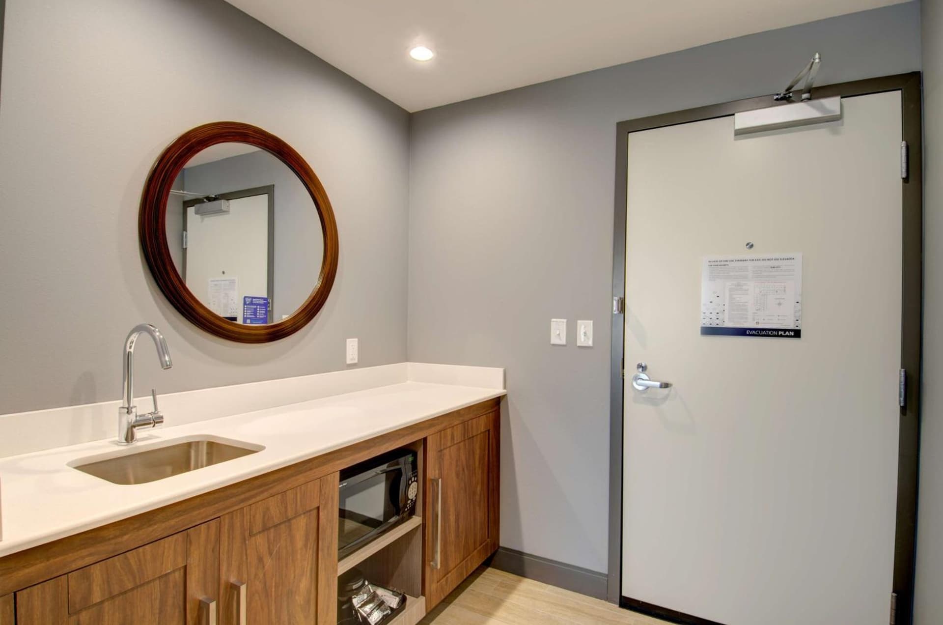 Hampton Inn & Suites Portland West gallery photo in Portland, ME — image 11