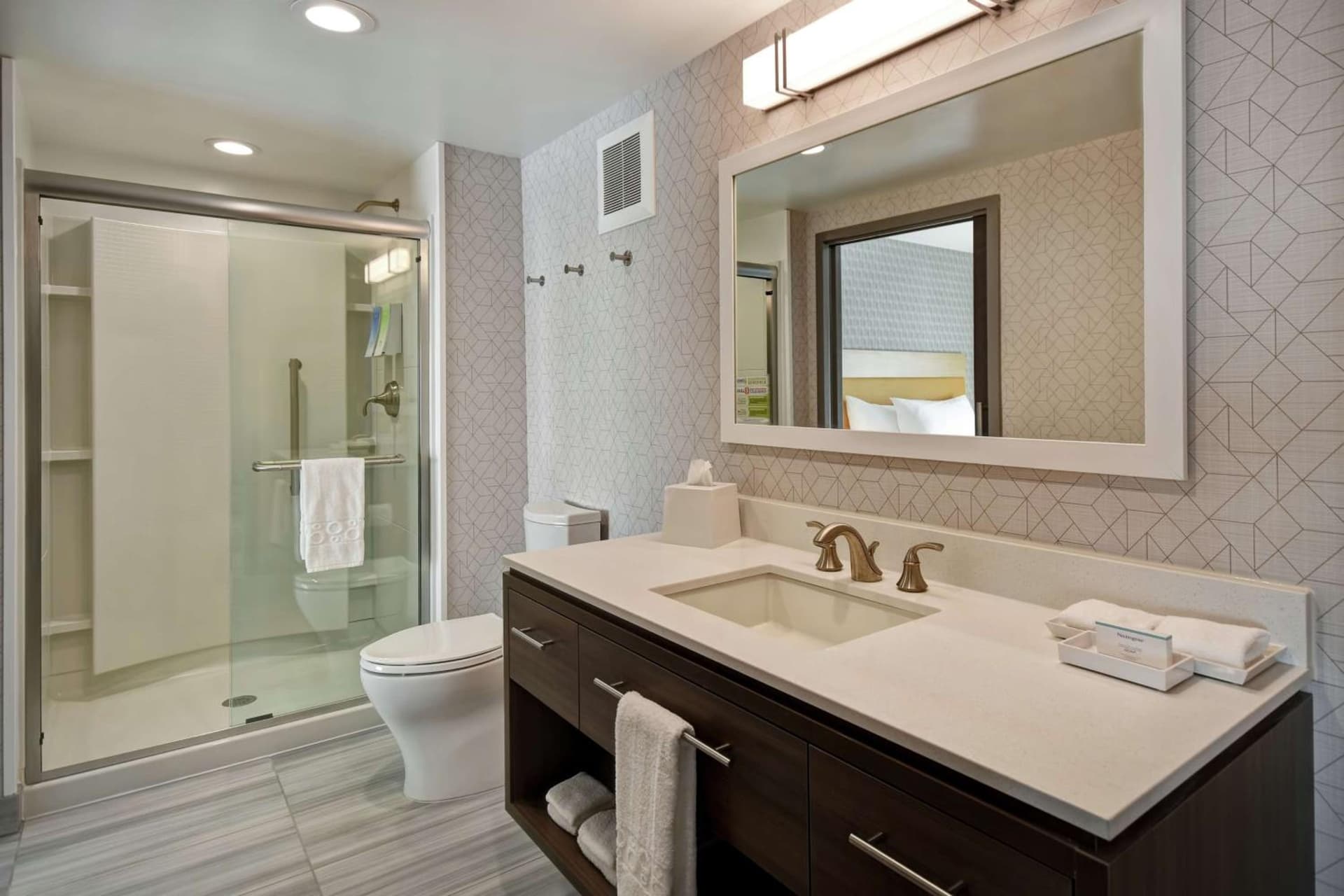 Home2 Suites By Hilton Taylor Detroit gallery photo in Taylor, MI — image 7