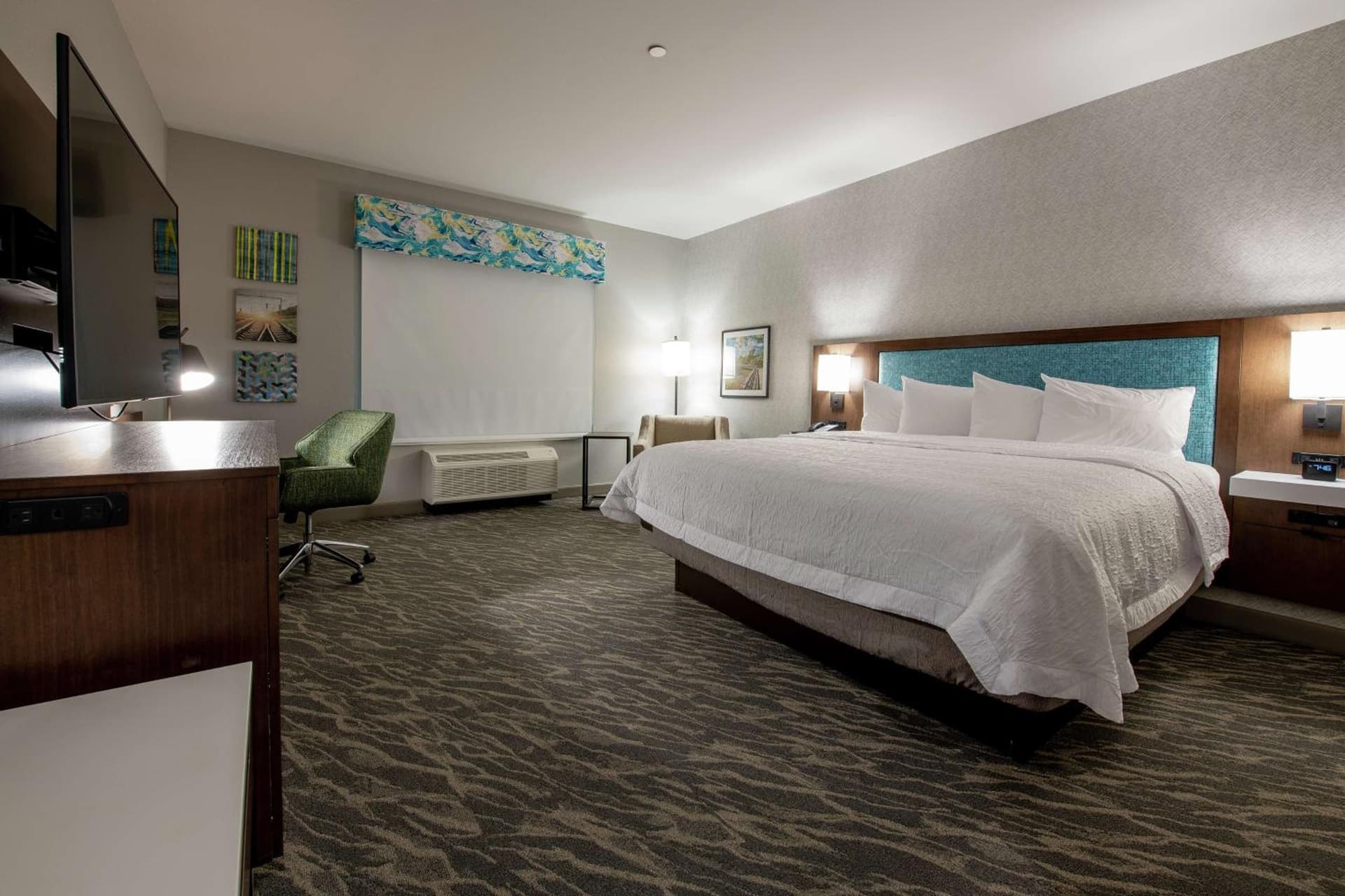 Hampton Inn & Suites Duncanville Dallas, Tx interior in Duncanville, TX — gallery photo 2