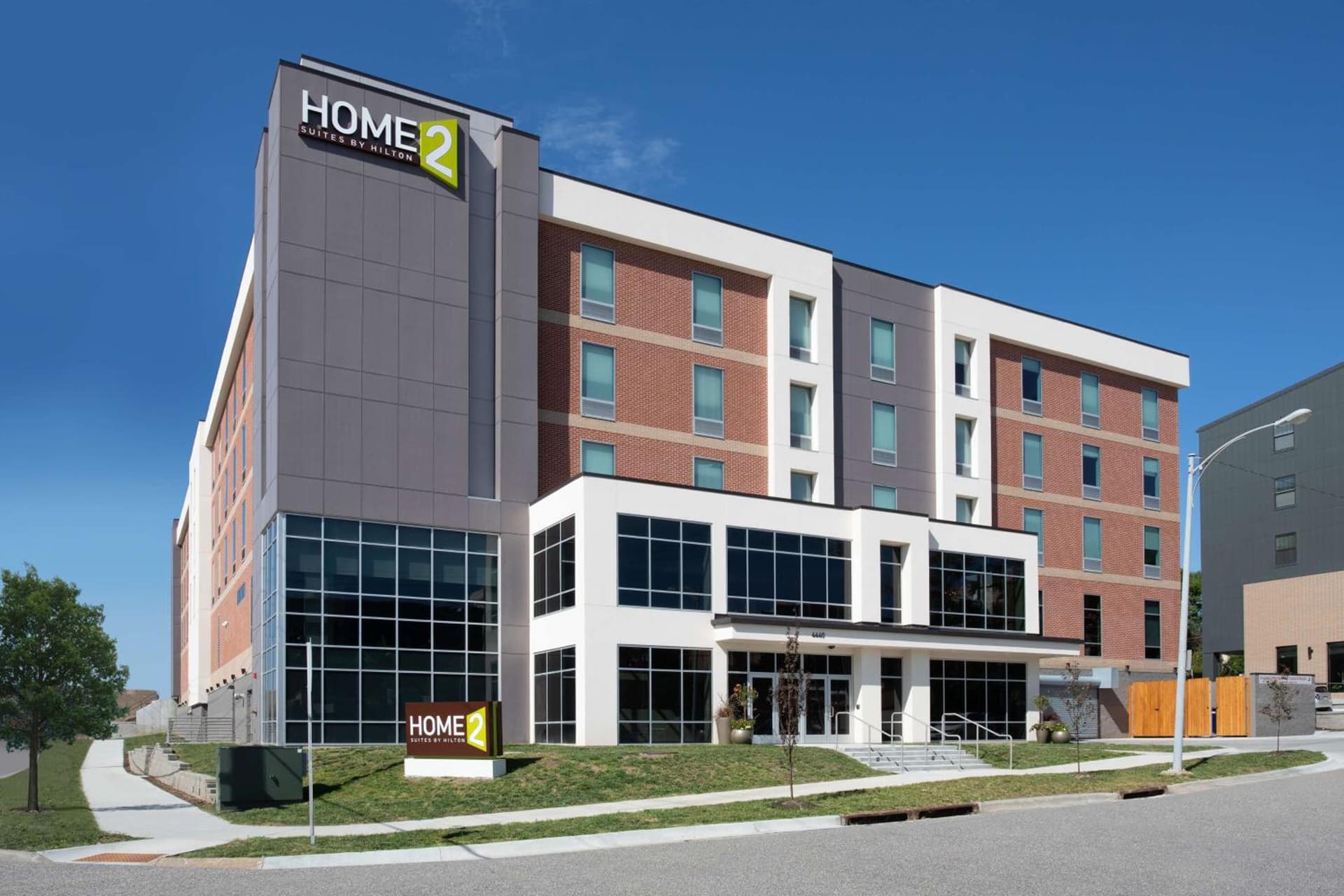 Home2 Suites By Hilton Omaha Un Medical Ctr Area featured exterior or lobby in Omaha, NE — similar hotel