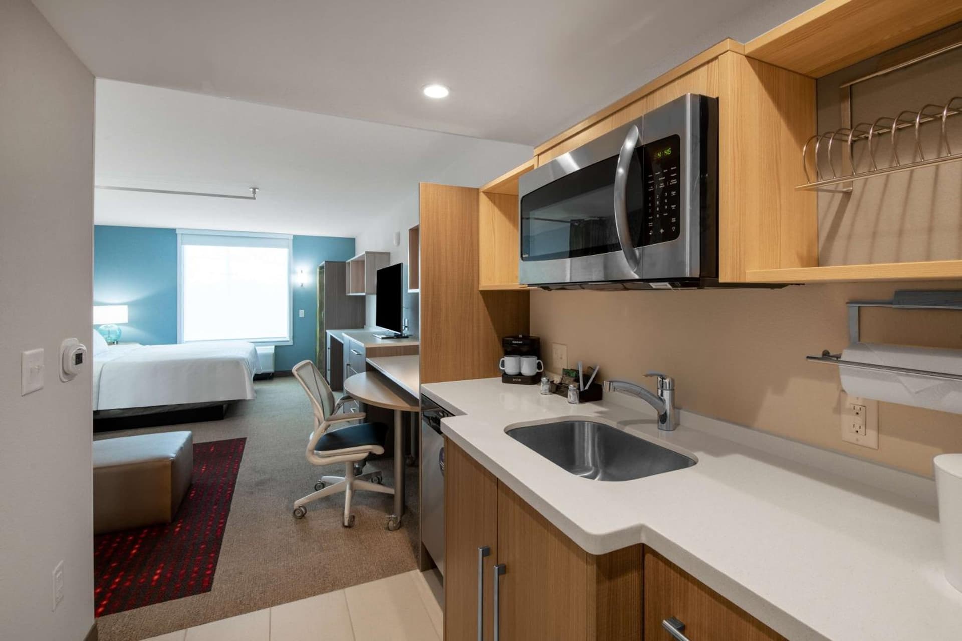 Home2 Suites By Hilton Phoenix Airport North, Az interior in Phoenix, AZ — gallery photo 2