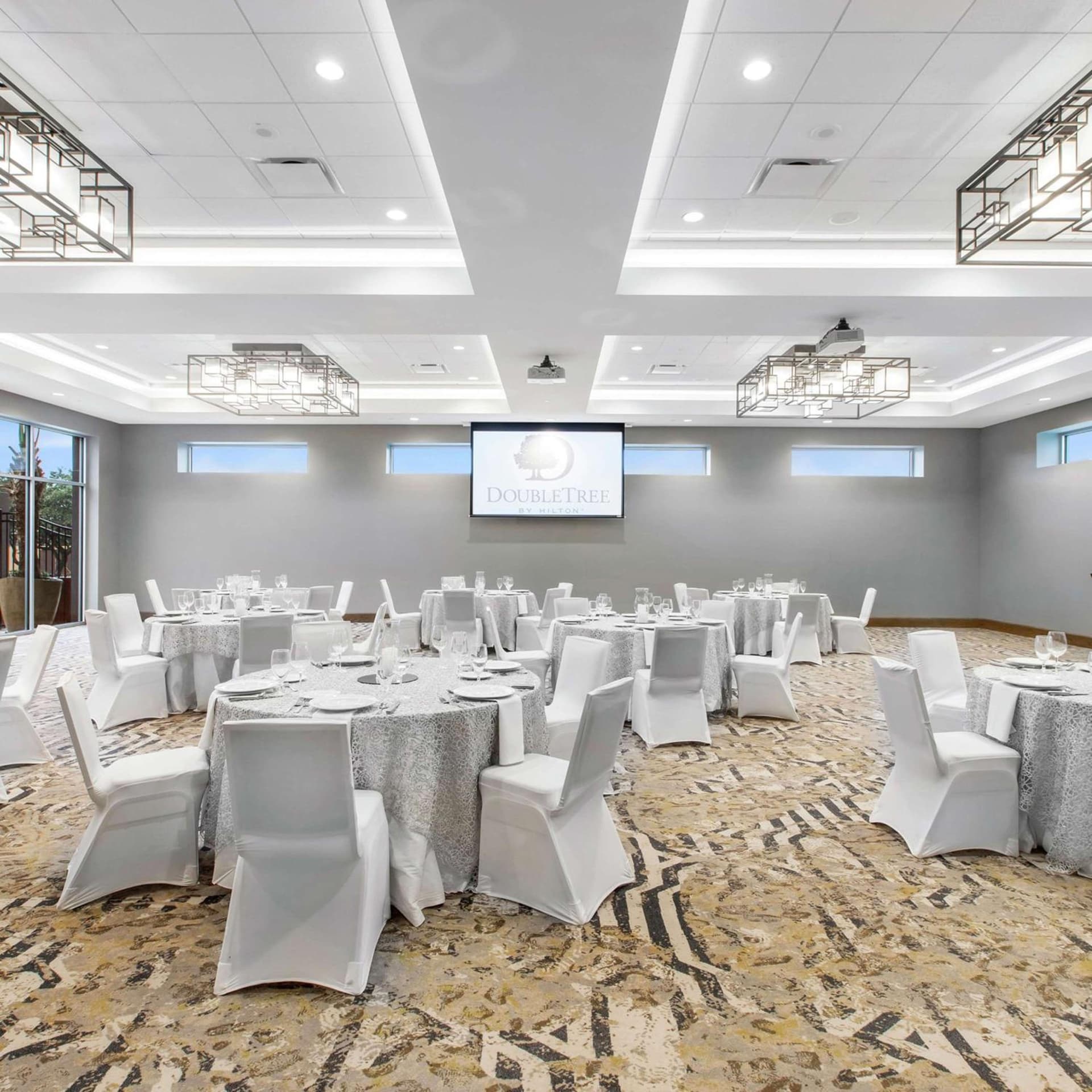 DoubleTree by Hilton San Antonio Northwest - La Cantera gallery photo in San Antonio, TX — image 9
