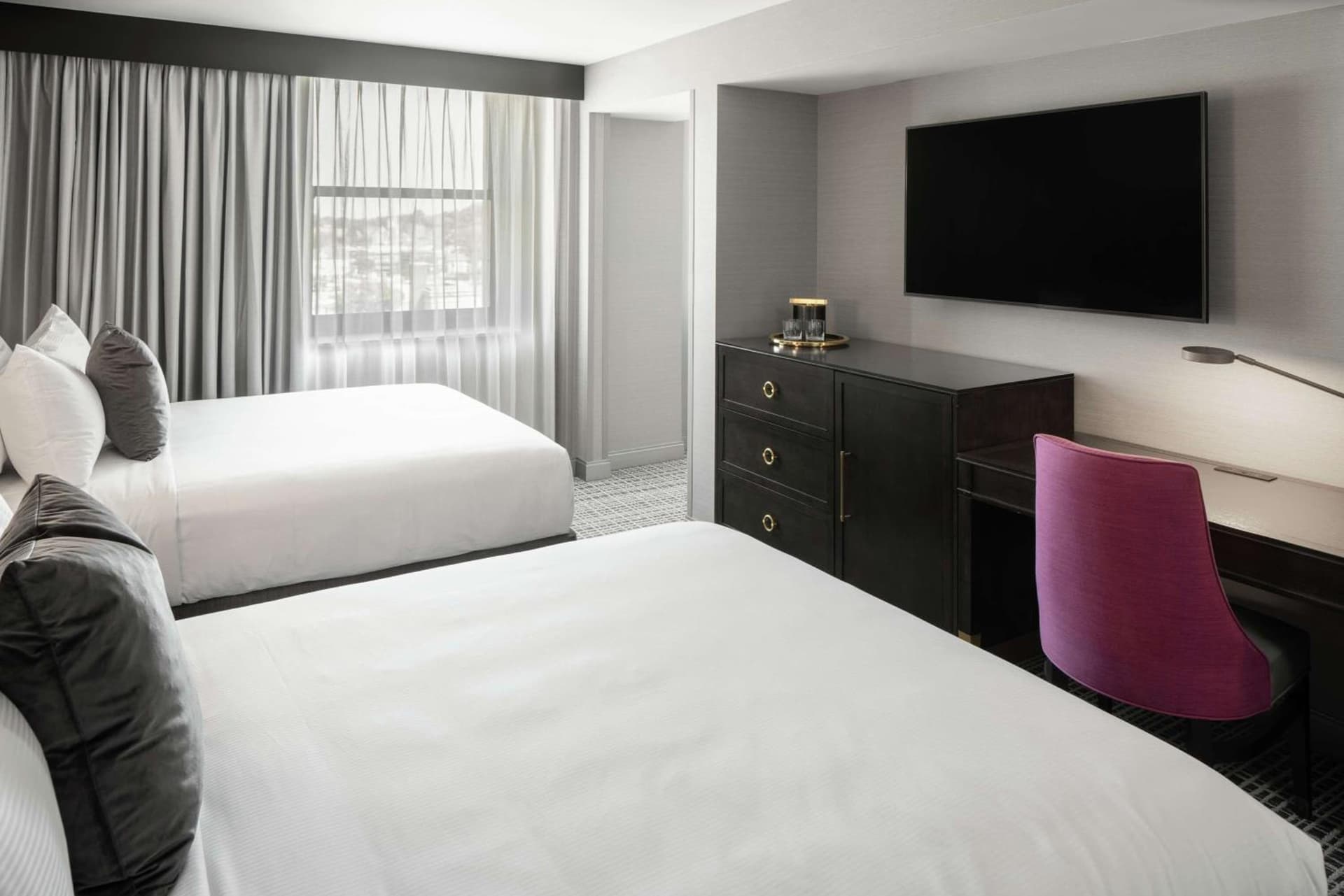 The Axis Moline Hotel, Tapestry Collection By Hilton gallery photo in Moline, IL — image 23