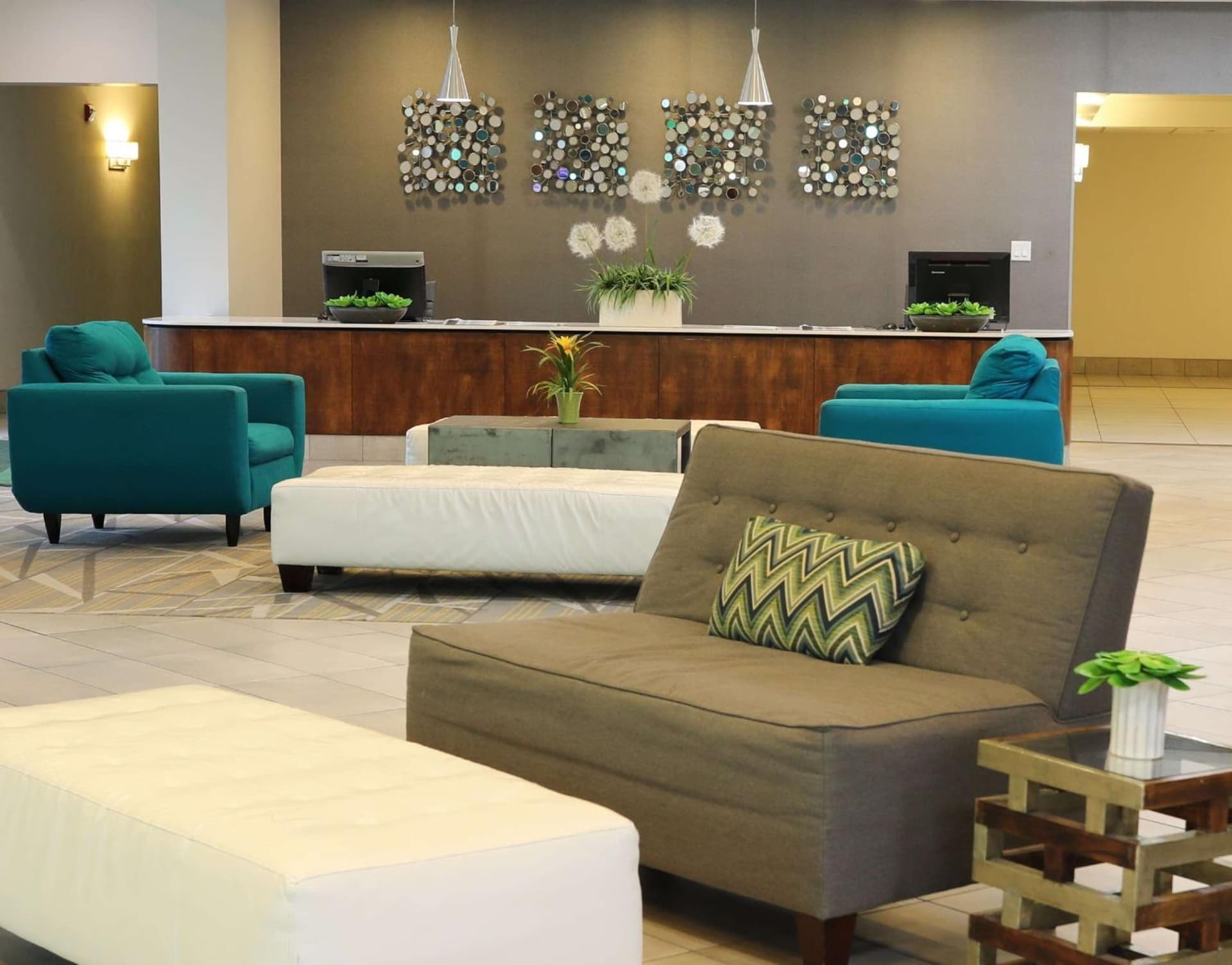 Doubletree By Hilton Omaha Southwest, Ne gallery photo in Omaha, NE — image 4