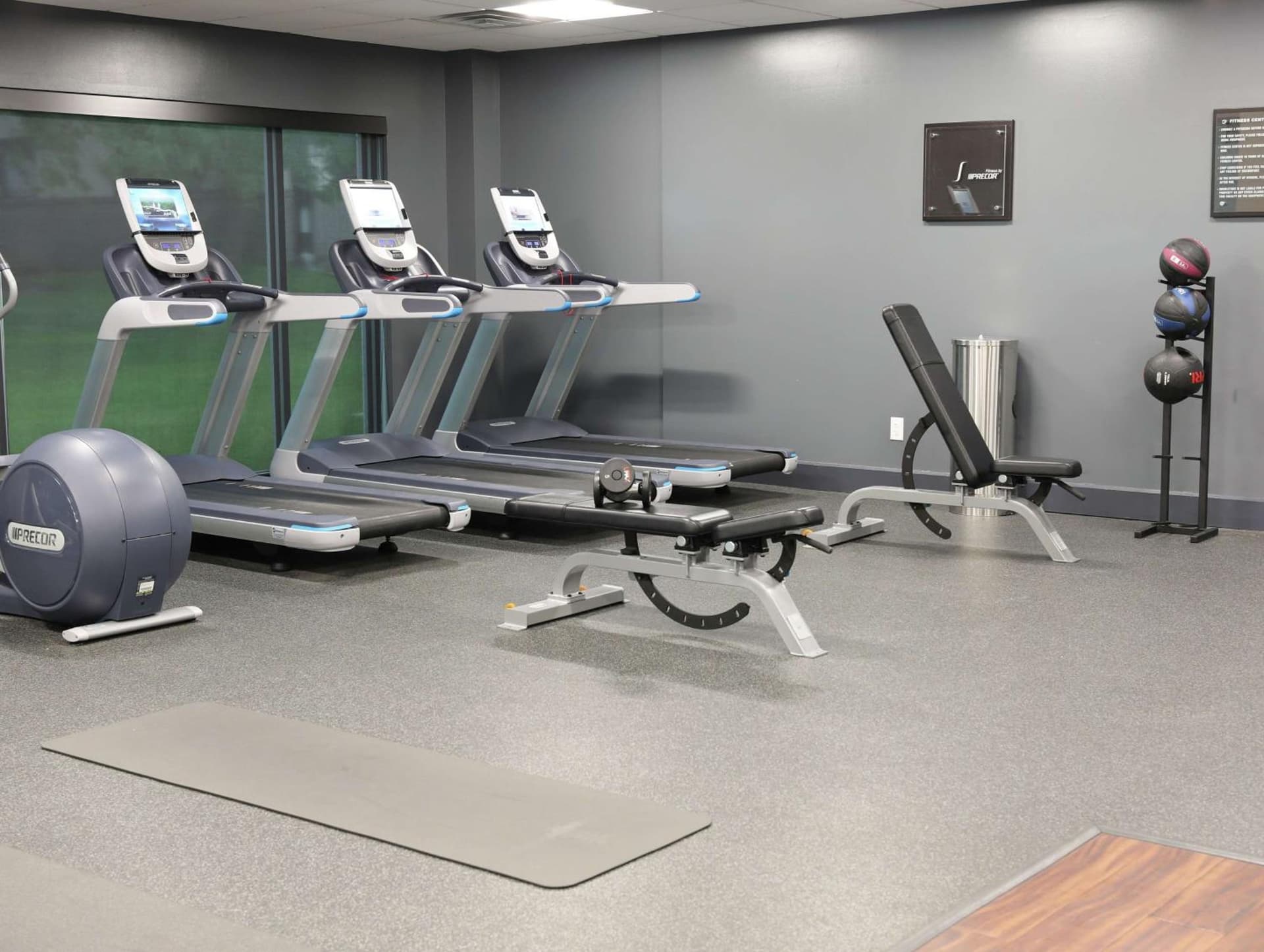 Doubletree By Hilton Omaha Southwest, Ne gallery photo in Omaha, NE — image 10