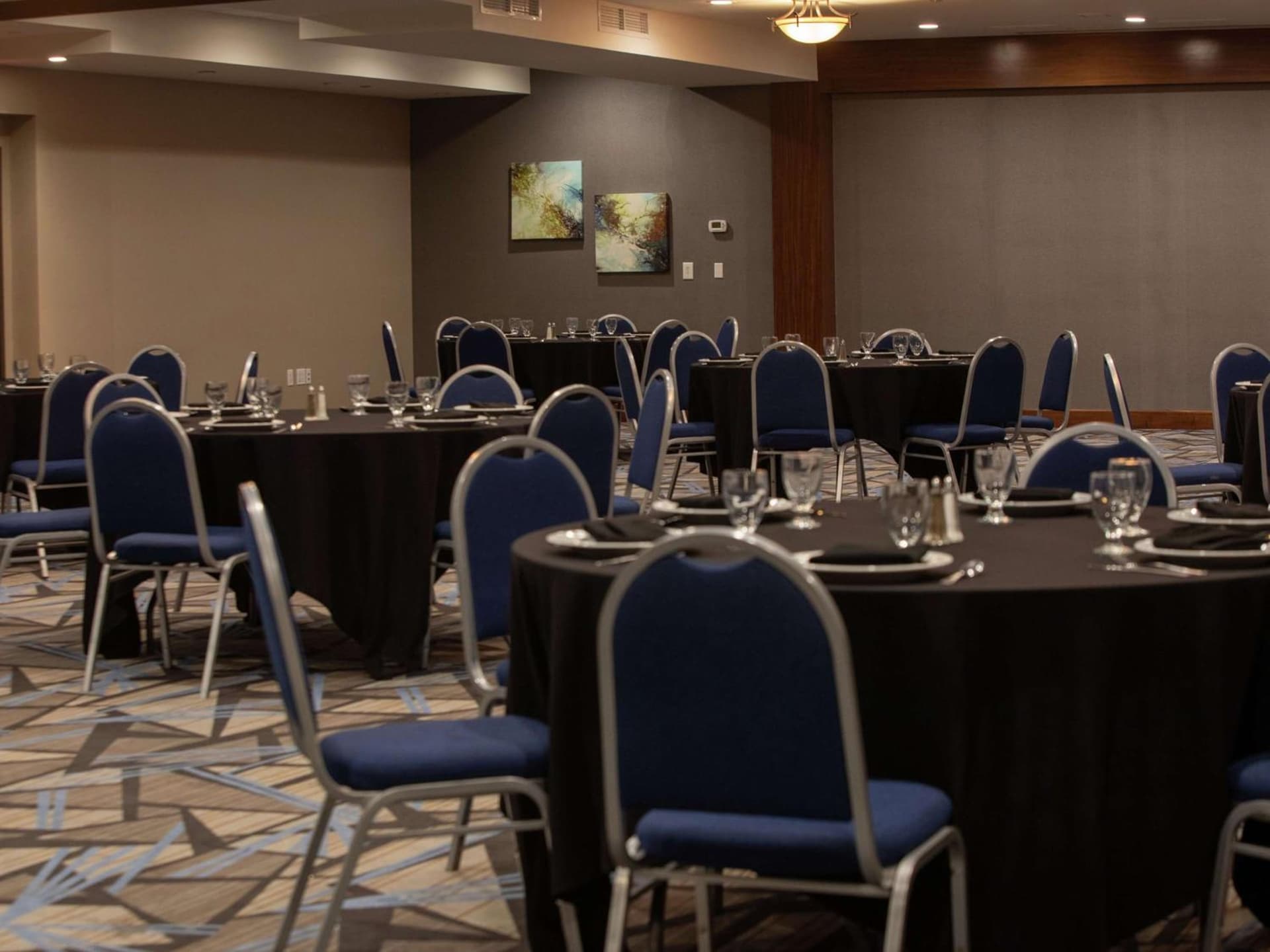 Doubletree By Hilton Omaha Southwest, Ne gallery photo in Omaha, NE — image 18