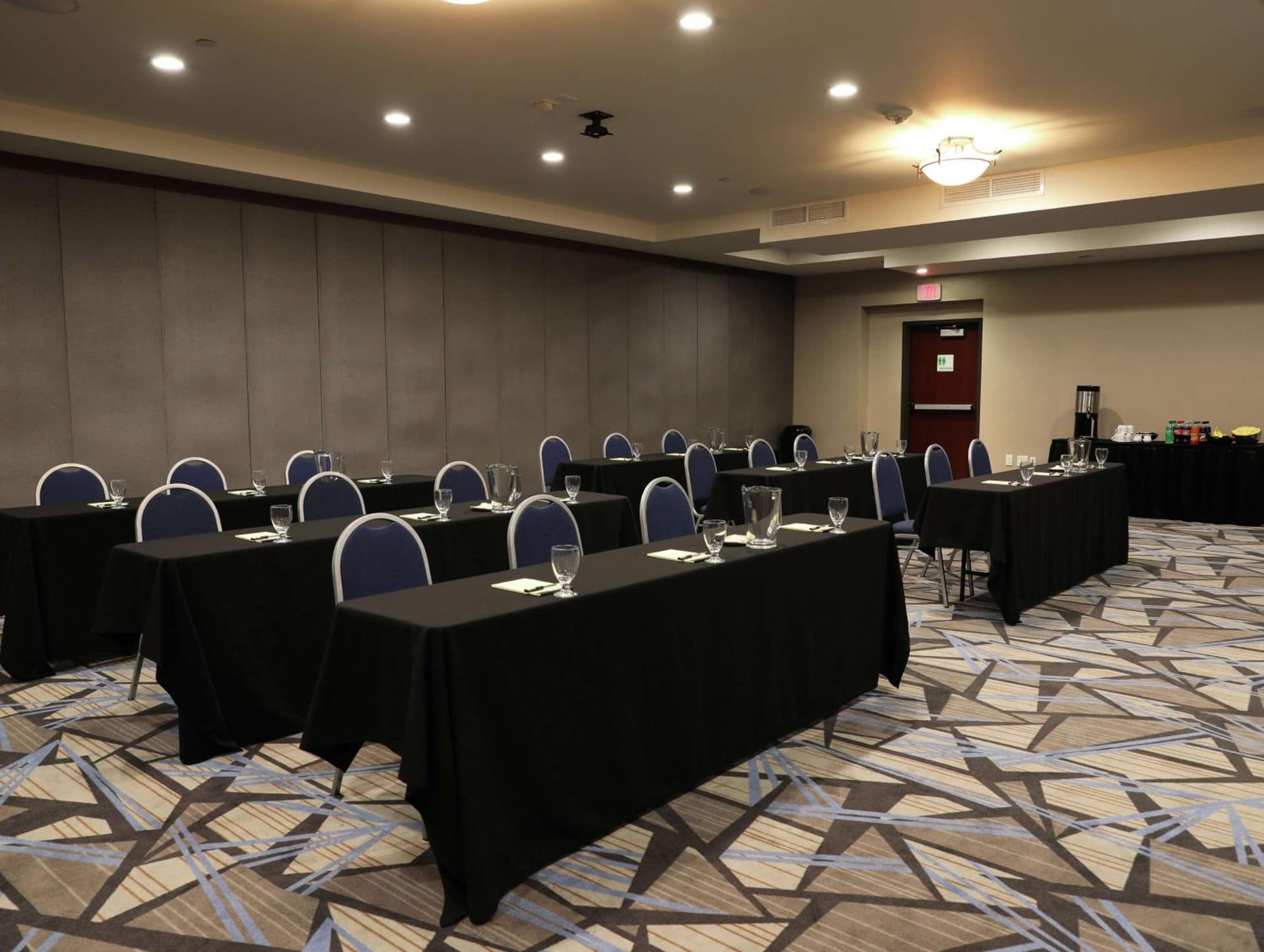 Doubletree By Hilton Omaha Southwest, Ne gallery photo in Omaha, NE — image 27
