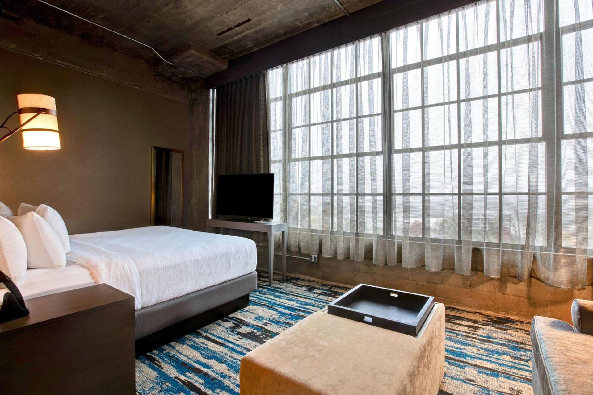 Embassy Suites By Hilton Rockford Riverfront gallery photo in Rockford, IL — image 62