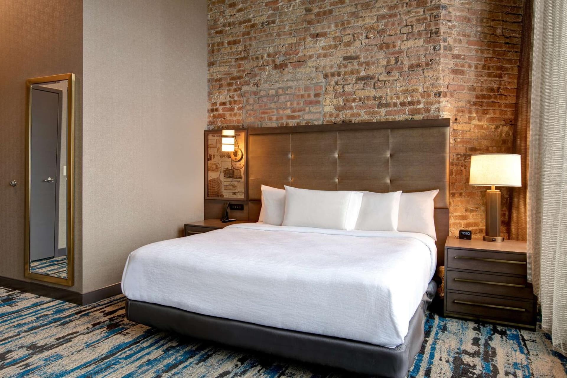 Embassy Suites By Hilton Rockford Riverfront gallery photo in Rockford, IL — image 27