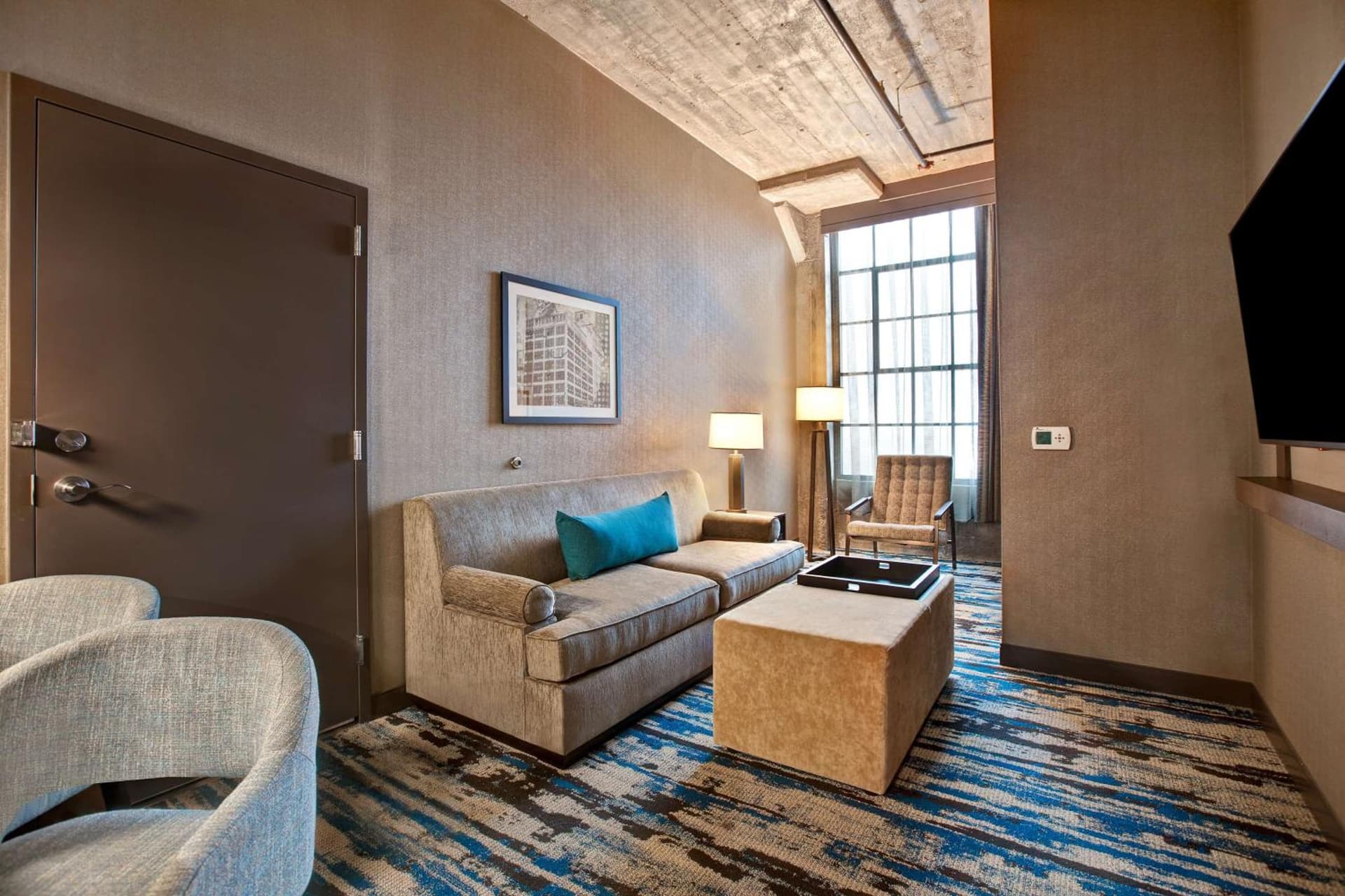 Embassy Suites By Hilton Rockford Riverfront gallery photo in Rockford, IL — image 11