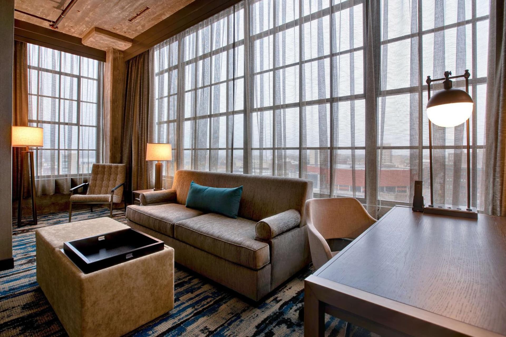 Embassy Suites By Hilton Rockford Riverfront gallery photo in Rockford, IL — image 51