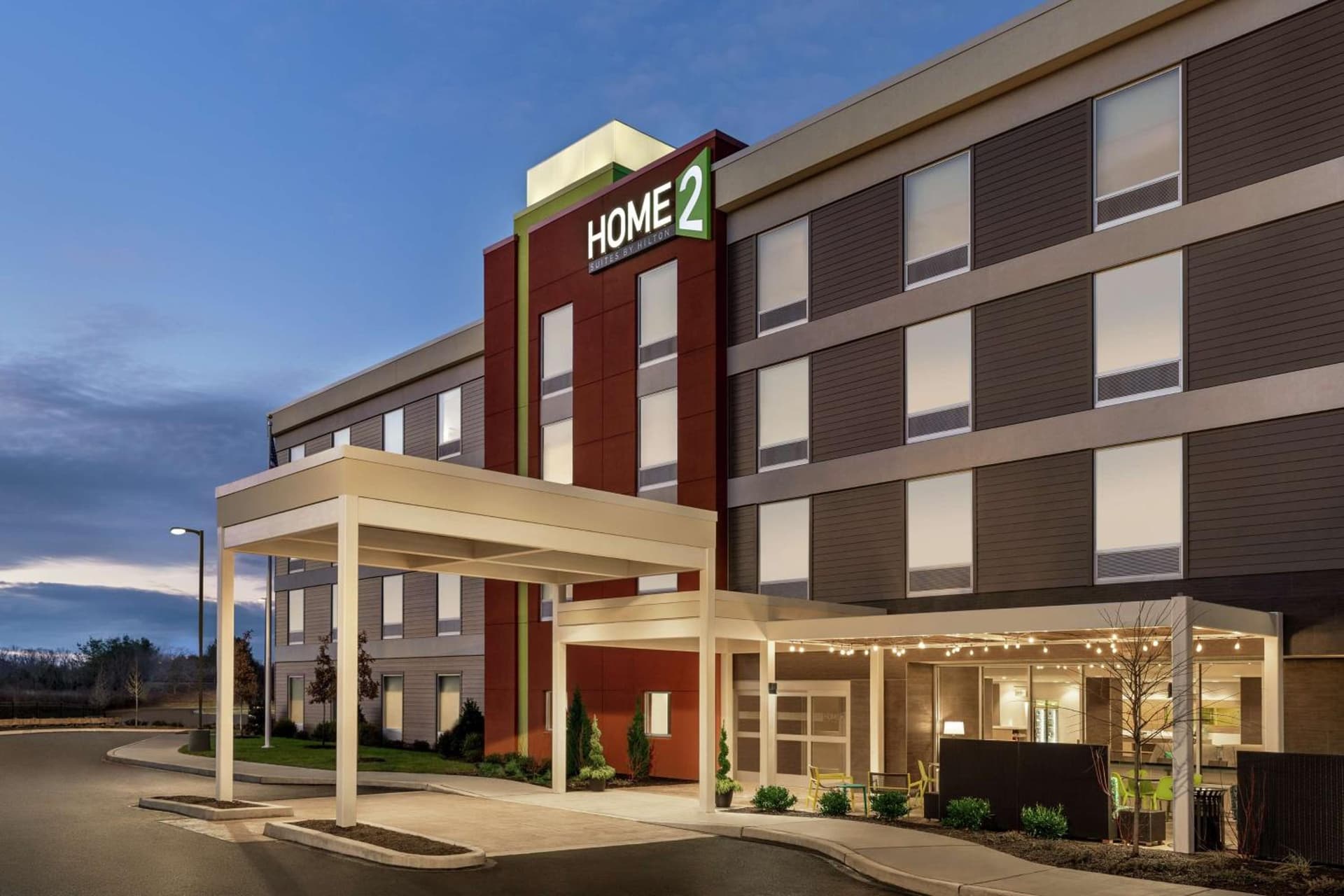 Home2 Suites By Hilton Glen Mills Chadds Ford featured exterior or lobby in Glen Mills, PA — similar hotel