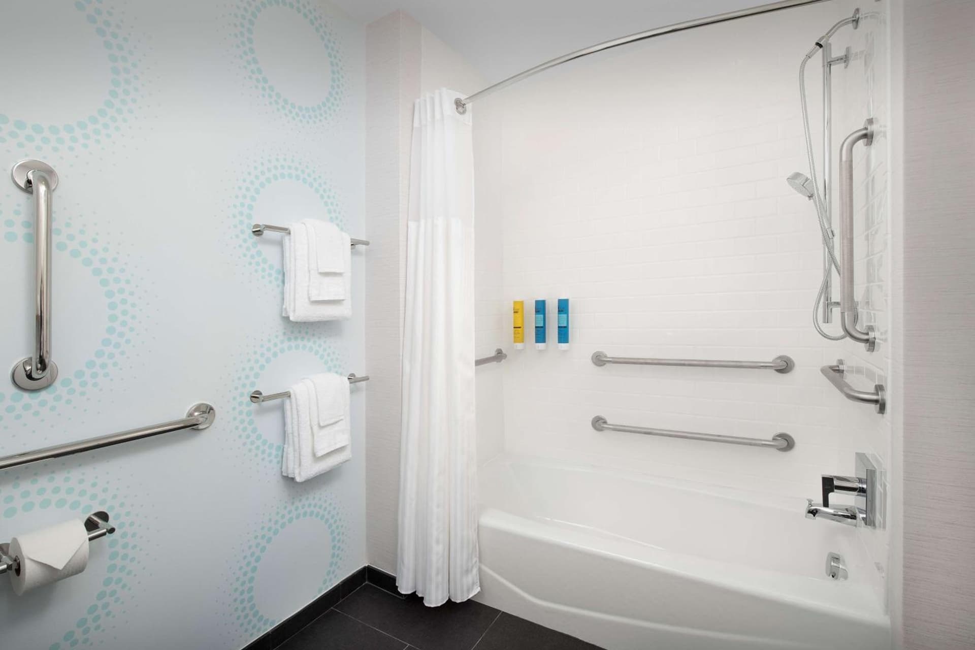 Tru By Hilton Charlotte Airport Lake Pointe gallery photo in Charlotte, NC — image 25