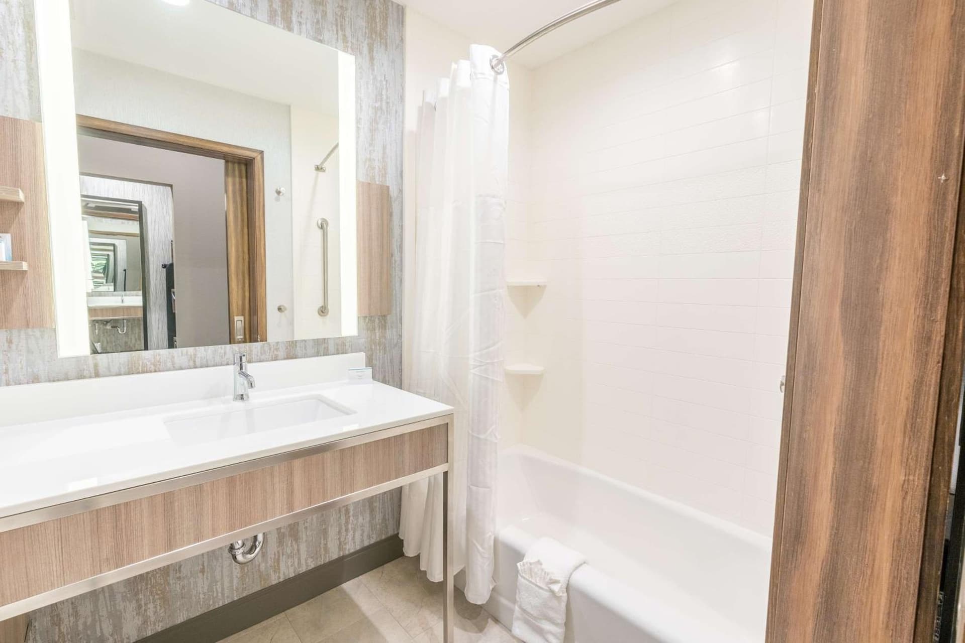 Hilton Garden Inn Wichita Downtown, Ks gallery photo in Wichita, KS — image 25