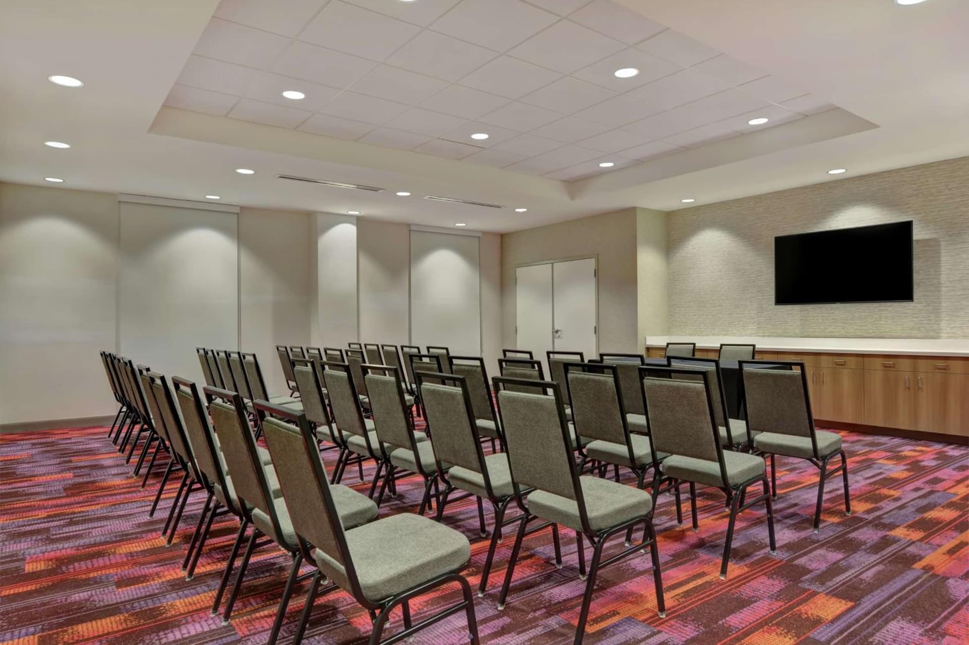 Home2 Suites By Hilton West Palm Beach Airport gallery photo in West Palm Beach, FL — image 41