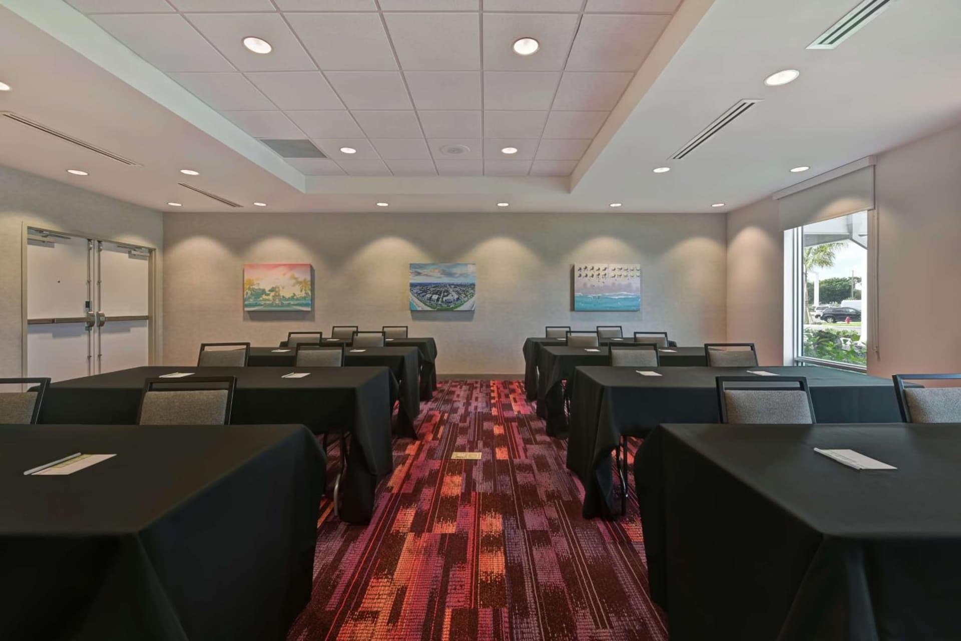 Home2 Suites By Hilton West Palm Beach Airport gallery photo in West Palm Beach, FL — image 26