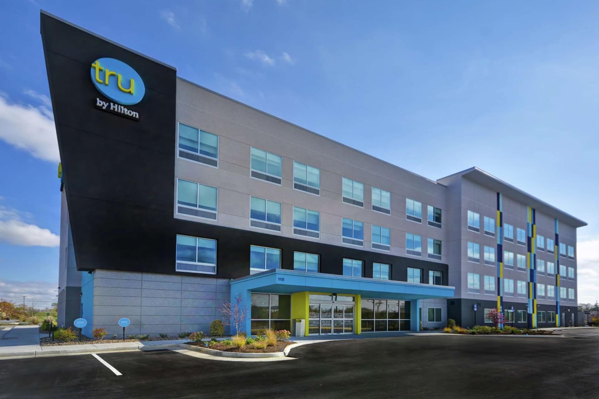 Tru By Hilton Winchester, Va interior in Winchester, VA — gallery photo 2