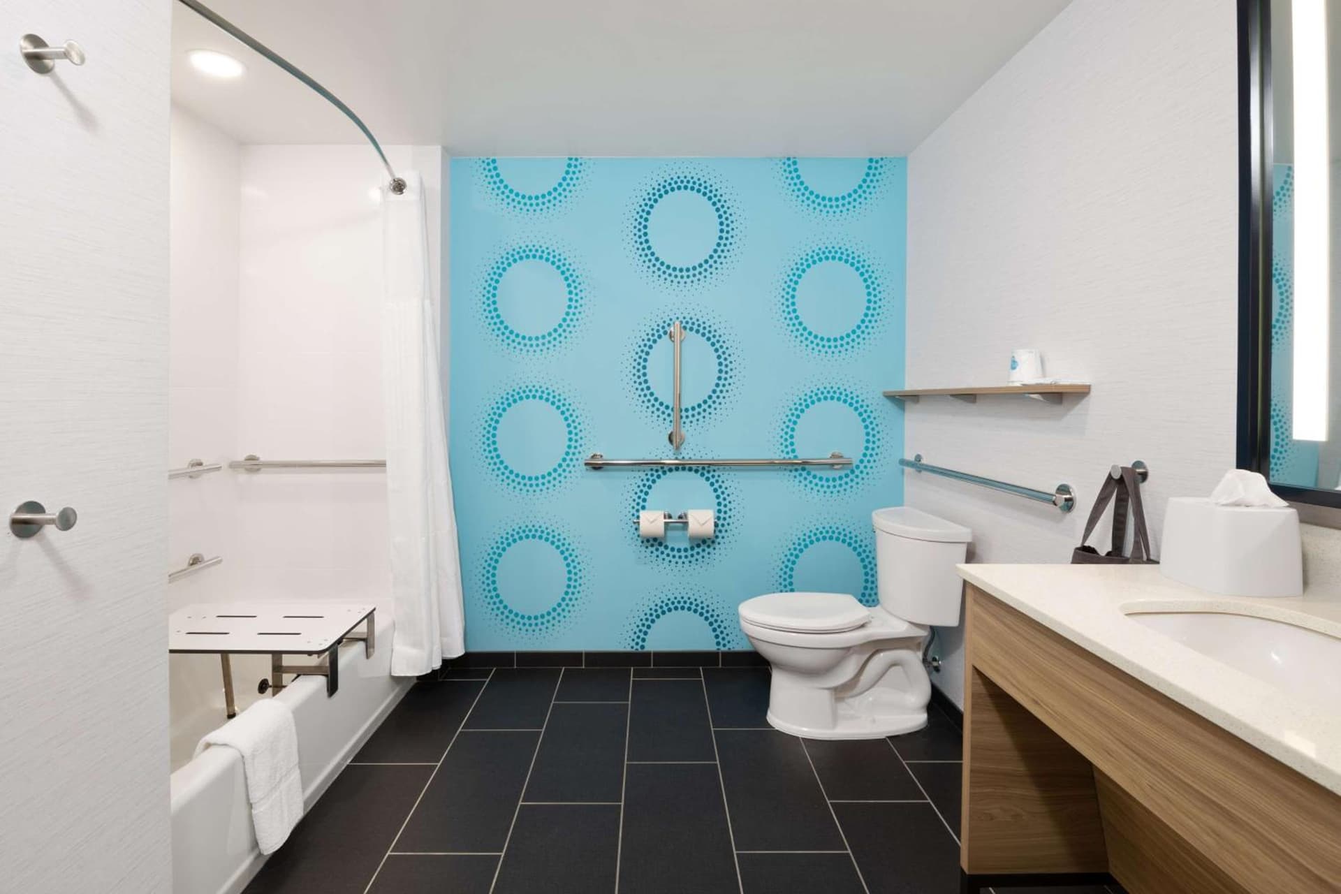 Tru By Hilton Sharonville, OH gallery photo in Cincinnati, OH — image 40