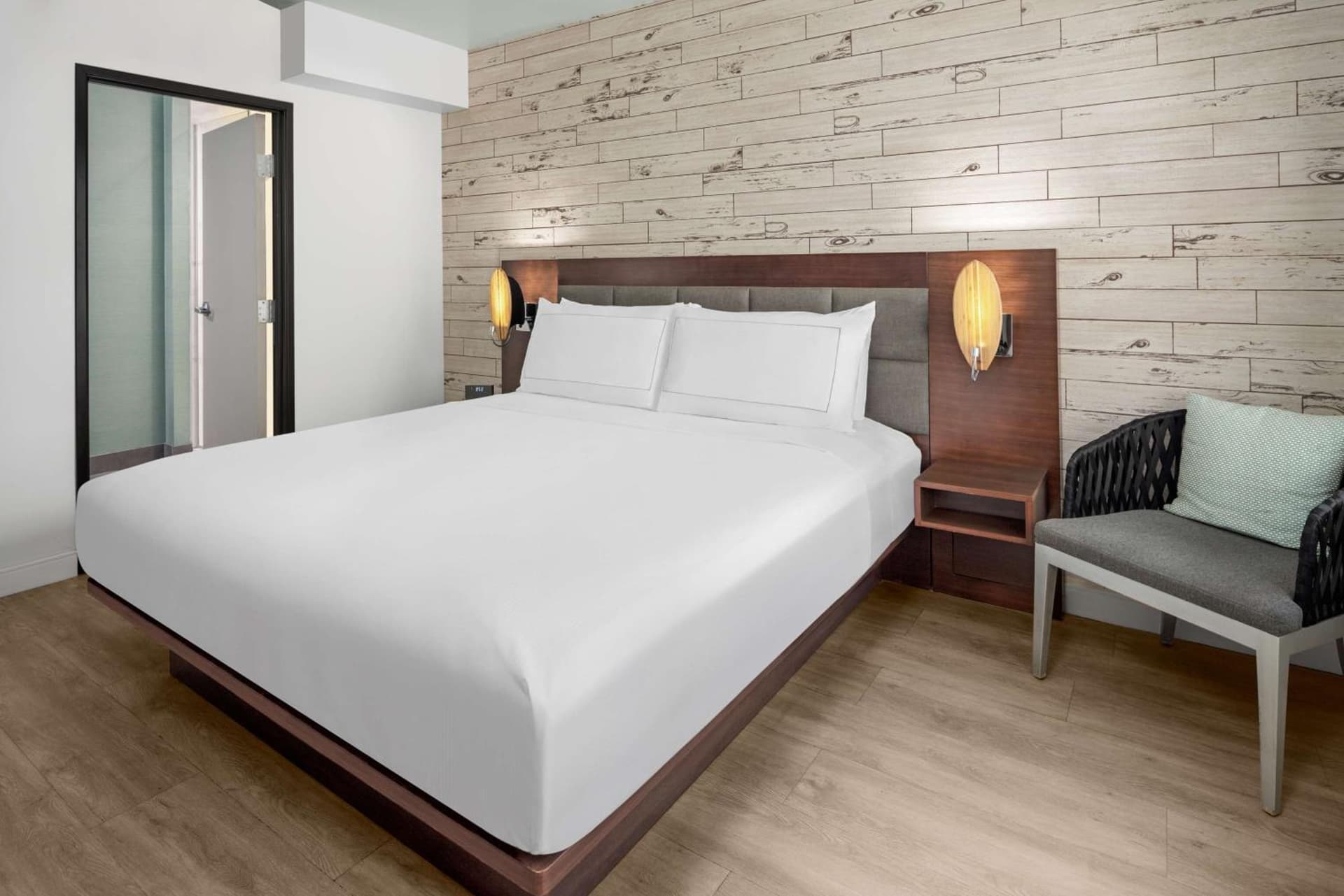 The Fin Hotel, Tapestry Collection by Hilton gallery photo in Oceanside, CA — image 21