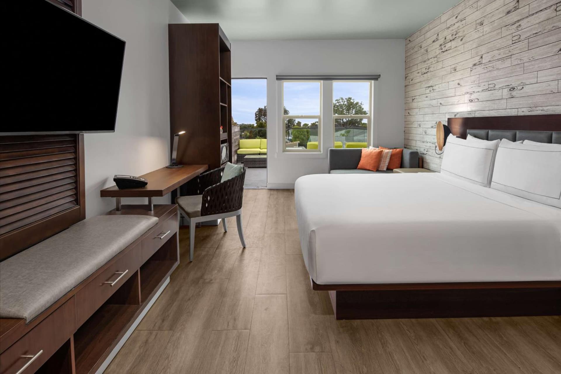 The Fin Hotel, Tapestry Collection by Hilton gallery photo in Oceanside, CA — image 26