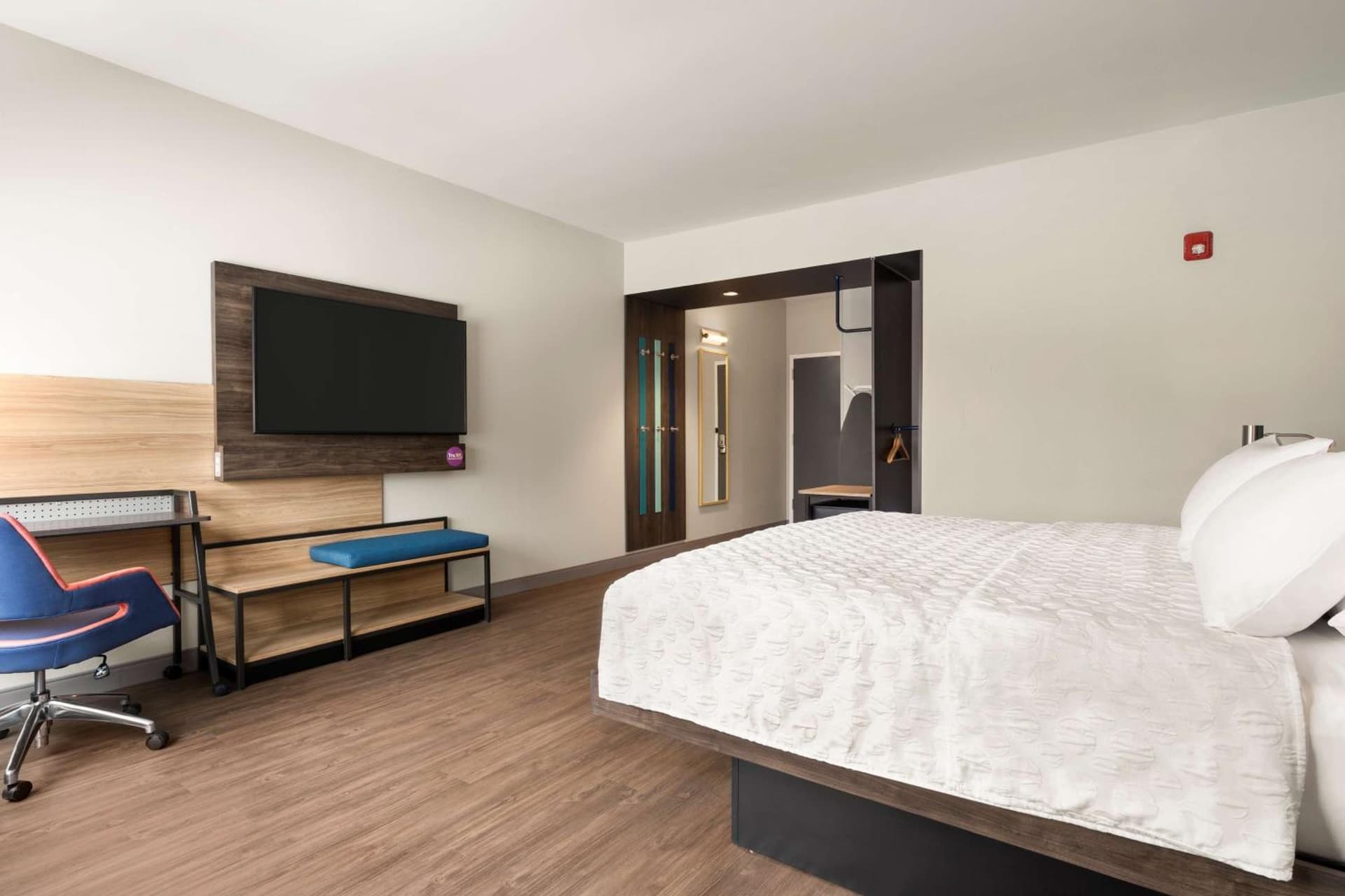 Tru By Hilton Albany Airport, Ny gallery photo in Latham, NY — image 6