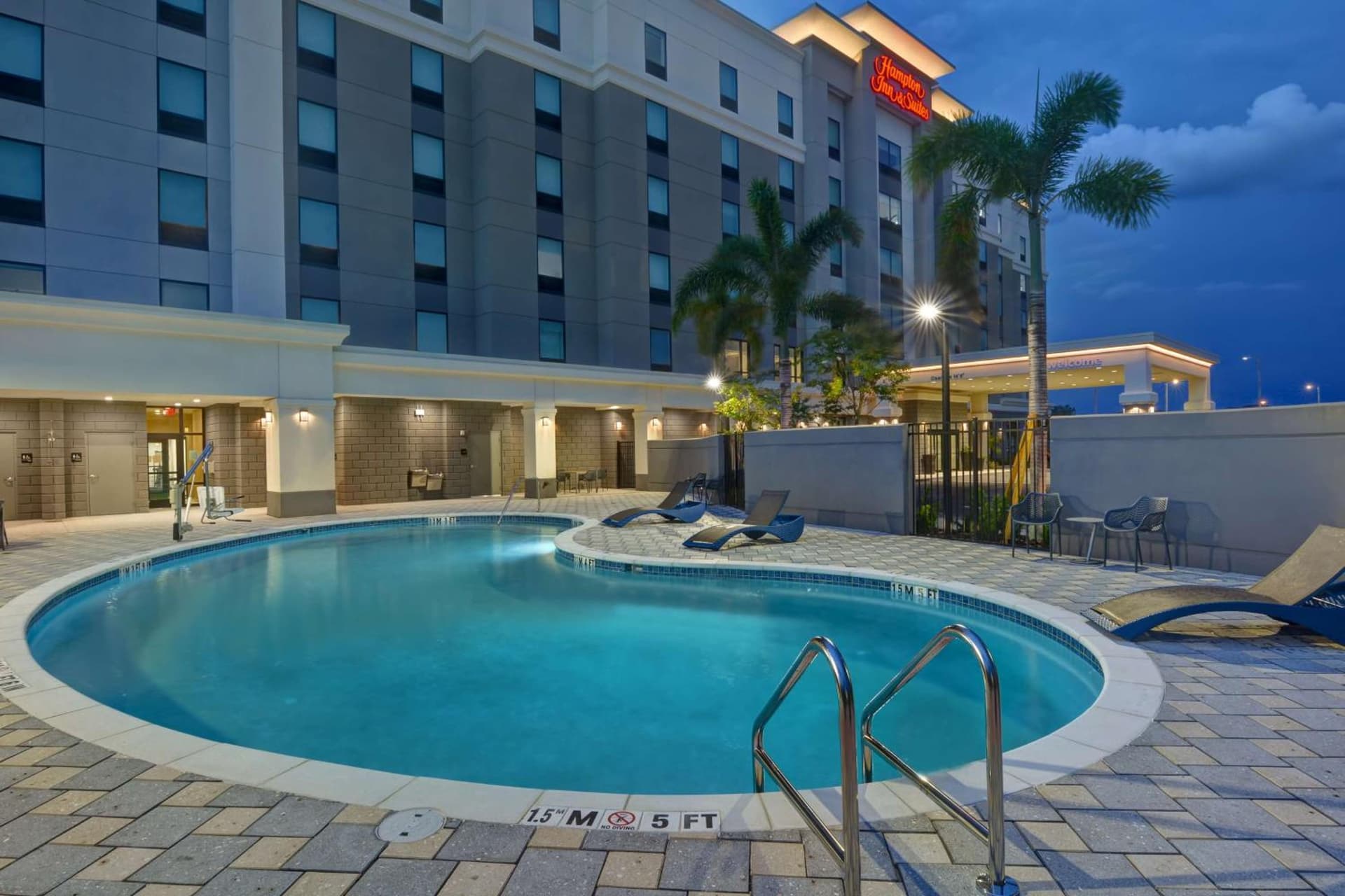 Hampton Inn & Suites Tampa Riverview Brandon gallery photo in Tampa, FL — image 39