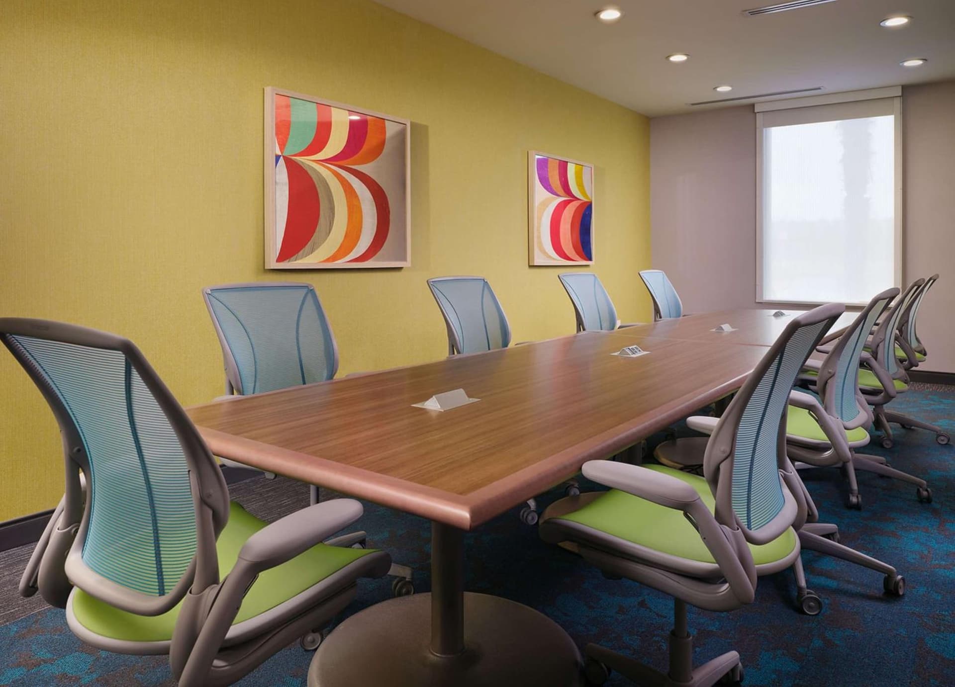 Home2 Suites by Hilton Jackson/Pearl, MS interior in Pearl, MS — gallery photo 2
