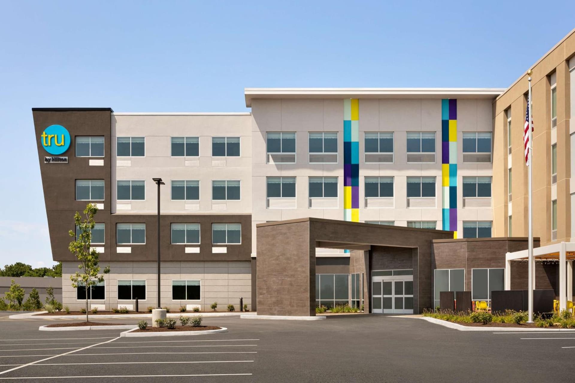 Tru By Hilton Easton featured exterior or lobby in Easton, PA — similar hotel