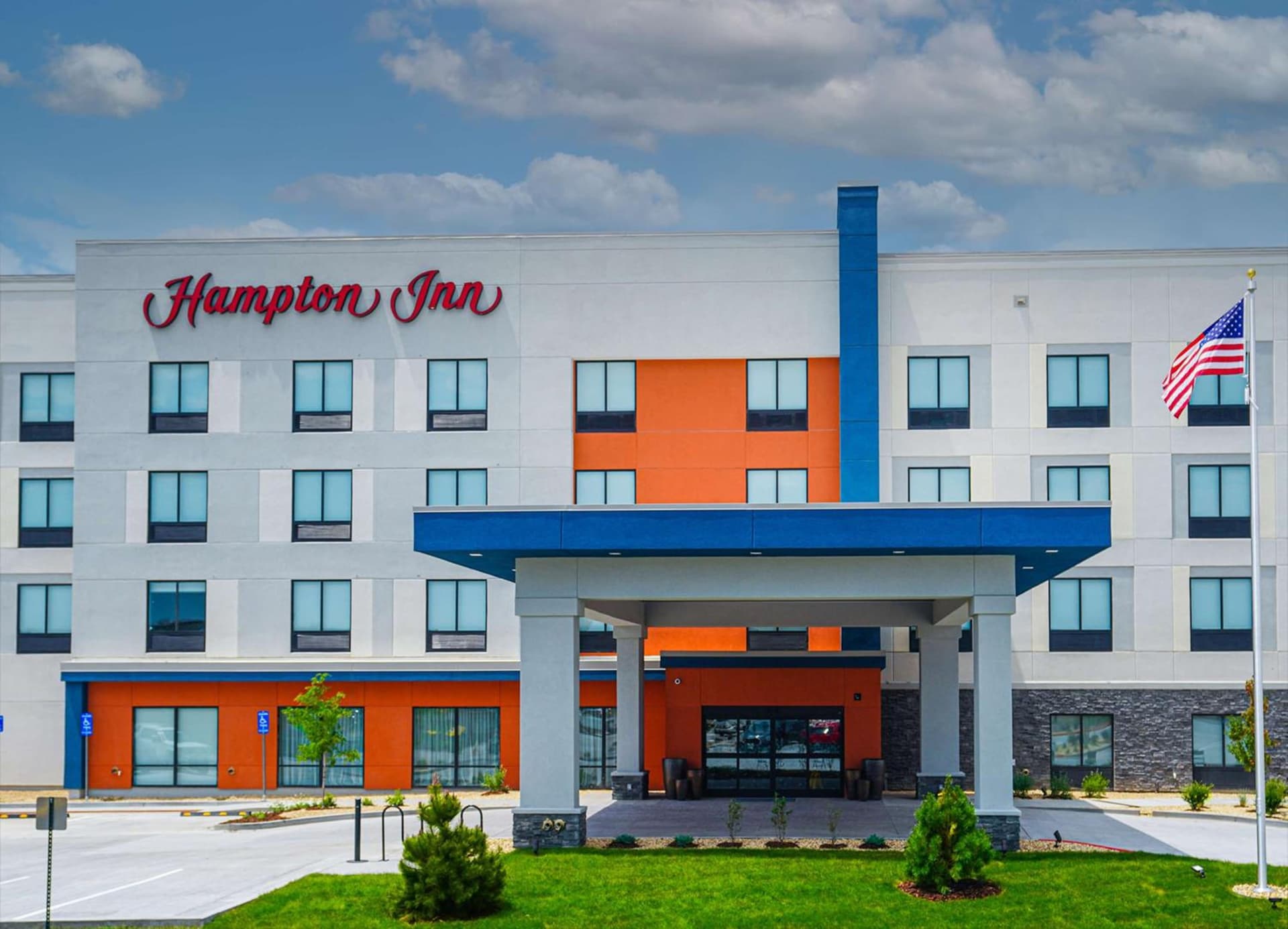 Hampton Inn Colorado Springs I-25 Central property views in Colorado Springs, CO — gallery photo 3