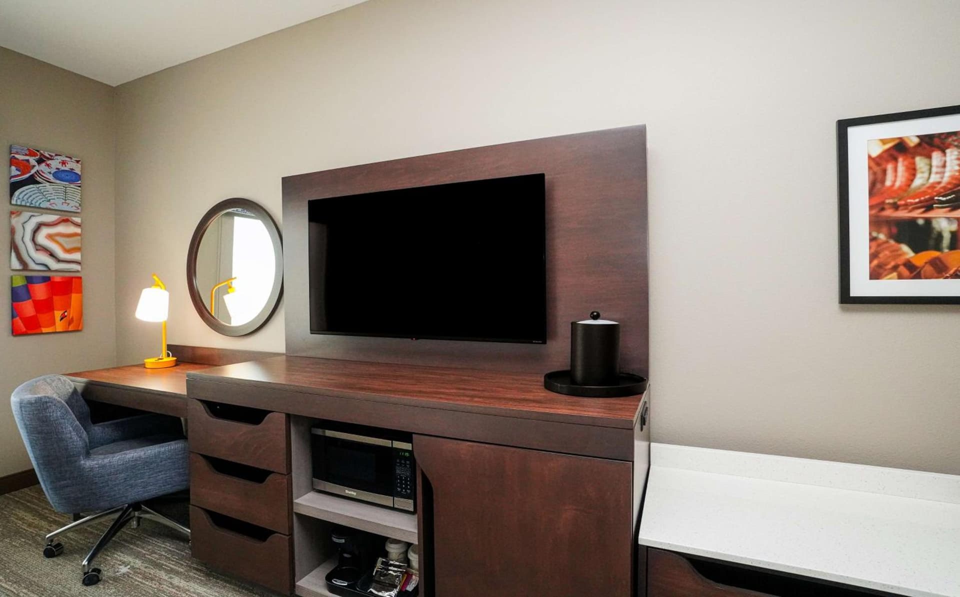 Hampton Inn Colorado Springs I-25 Central gallery photo in Colorado Springs, CO — image 6