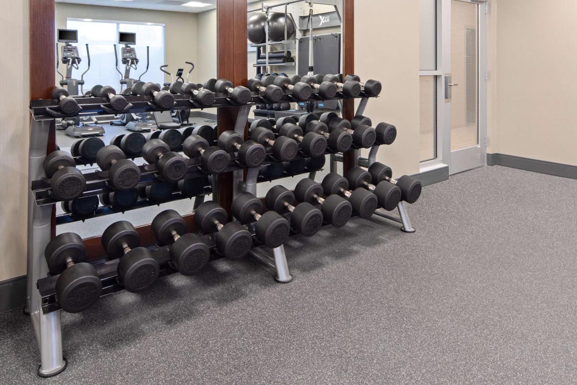 Hampton Inn & Suites Gilroy, Ca gallery photo in Gilroy, CA — image 10