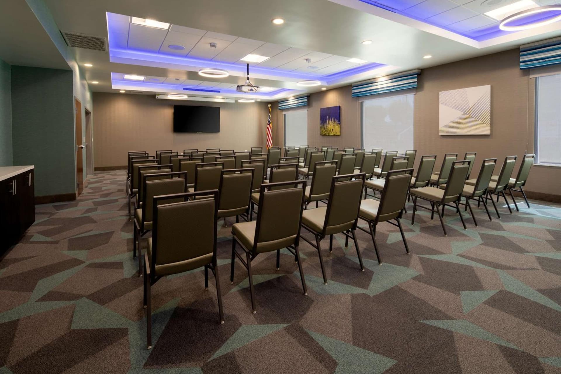Hampton Inn & Suites Gilroy, Ca gallery photo in Gilroy, CA — image 22