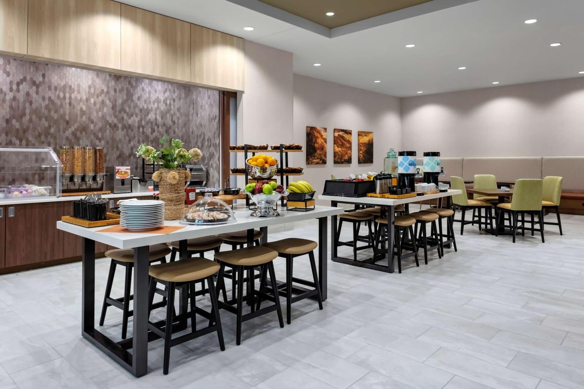 Hilton Garden Inn Chandler Downtown gallery photo in Chandler, AZ — image 9