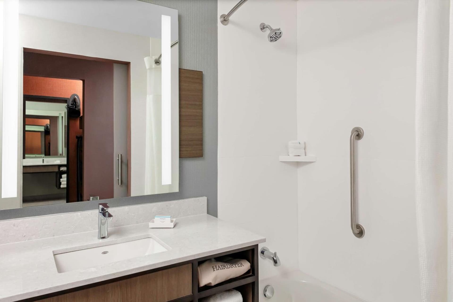Hilton Garden Inn Chandler Downtown gallery photo in Chandler, AZ — image 16