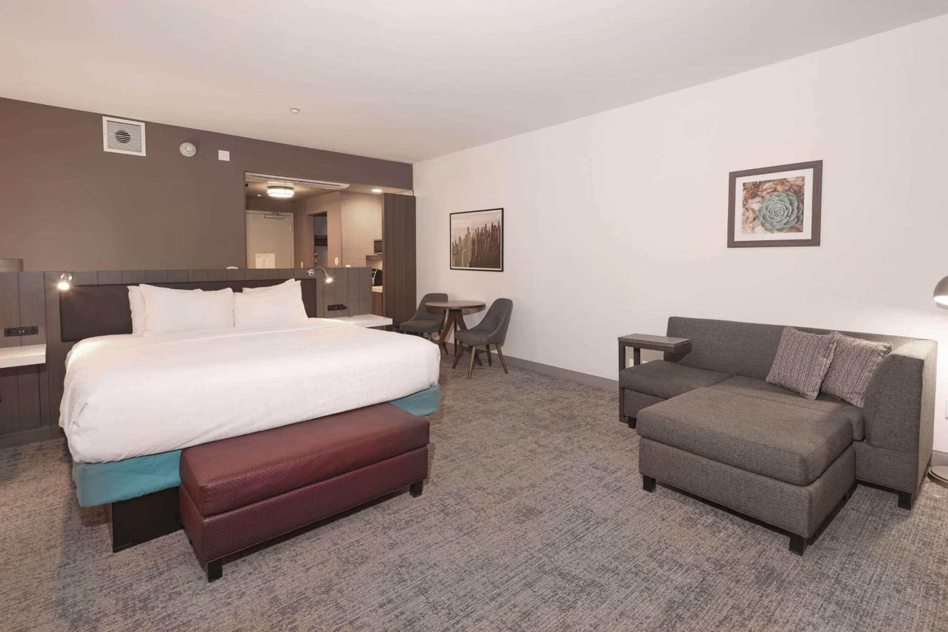 Hilton Garden Inn Chandler Downtown gallery photo in Chandler, AZ — image 10