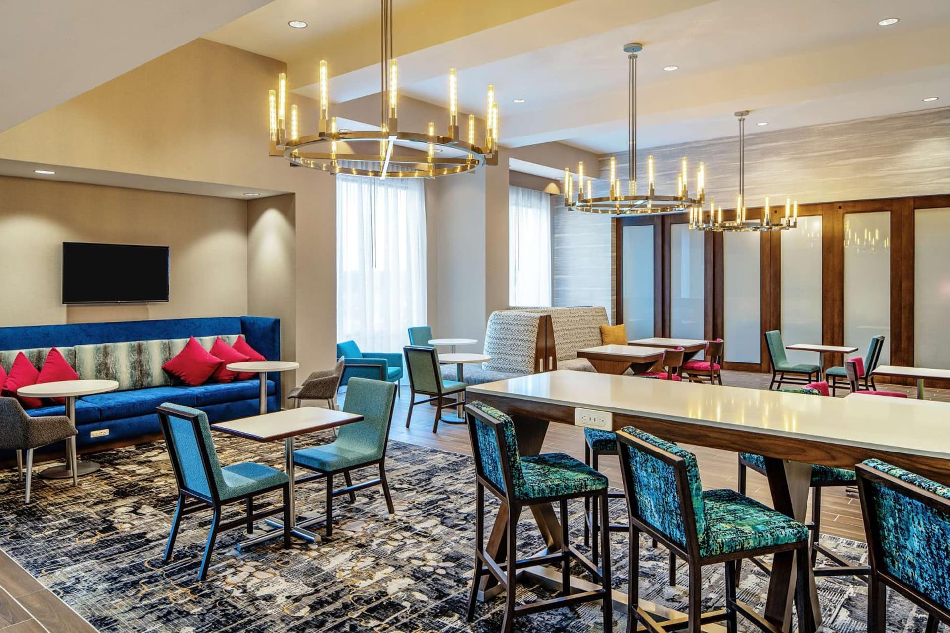 Hampton Inn & Suites Raleigh Midtown, NC property views in Raleigh, NC — gallery photo 3