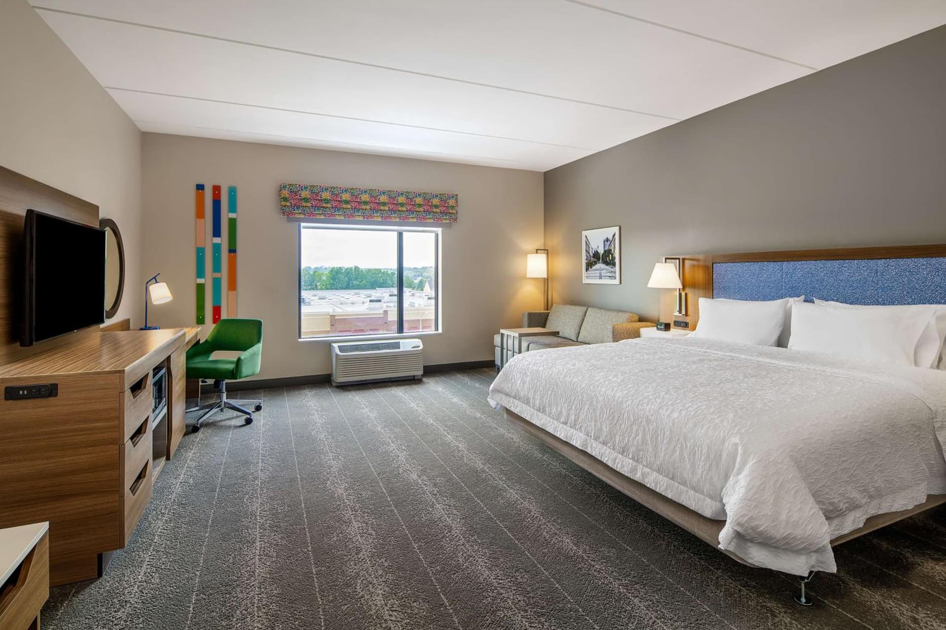Hampton Inn & Suites Raleigh Midtown, NC gallery photo in Raleigh, NC — image 23