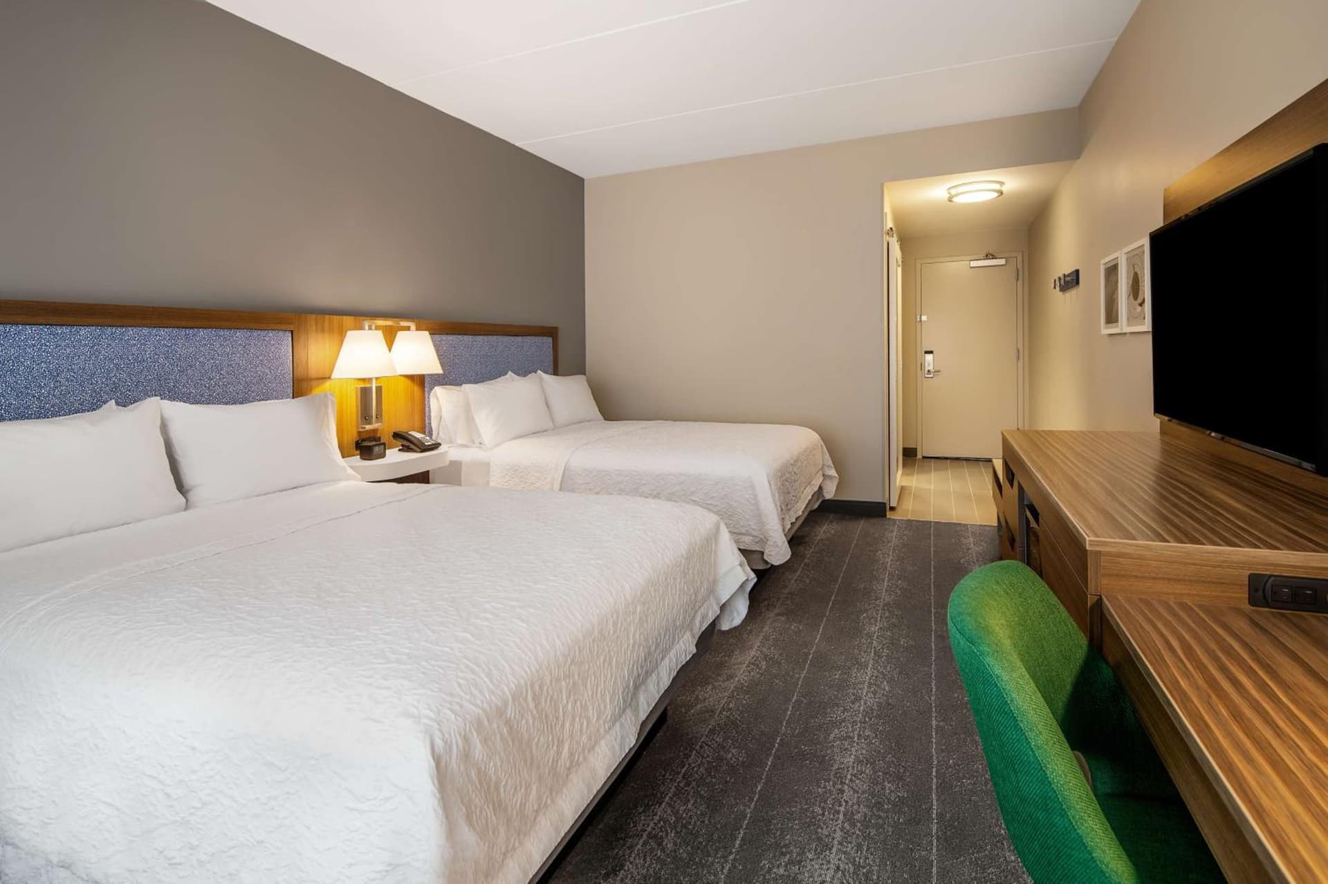 Hampton Inn & Suites Raleigh Midtown, NC gallery photo in Raleigh, NC — image 12
