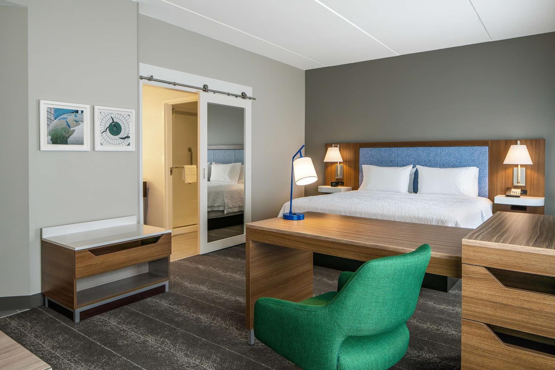 Hampton Inn & Suites Raleigh Midtown, NC gallery photo in Raleigh, NC — image 16