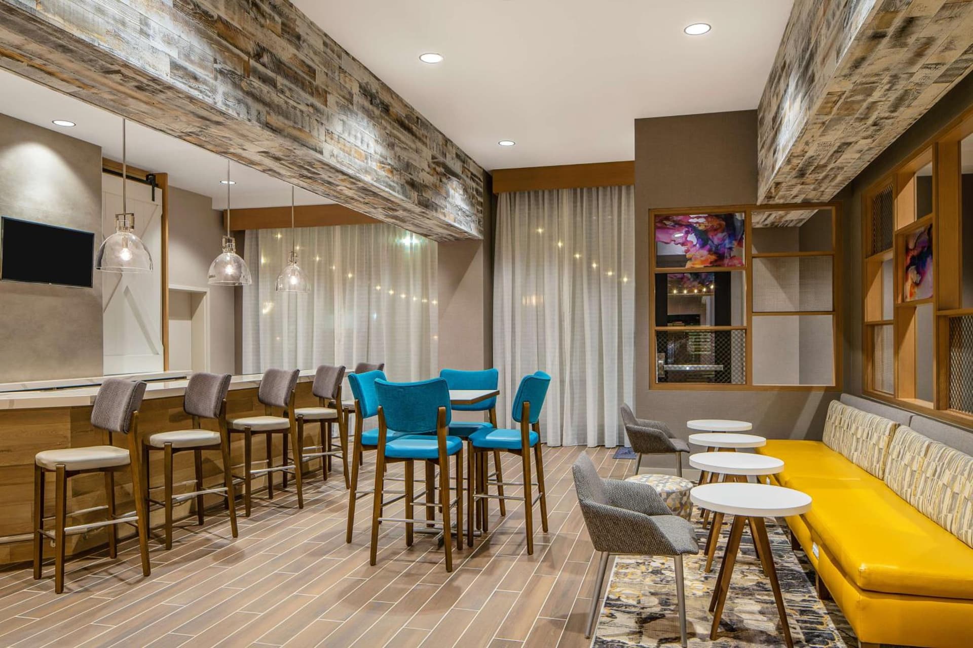 Hampton Inn & Suites Raleigh Midtown, NC gallery photo in Raleigh, NC — image 38