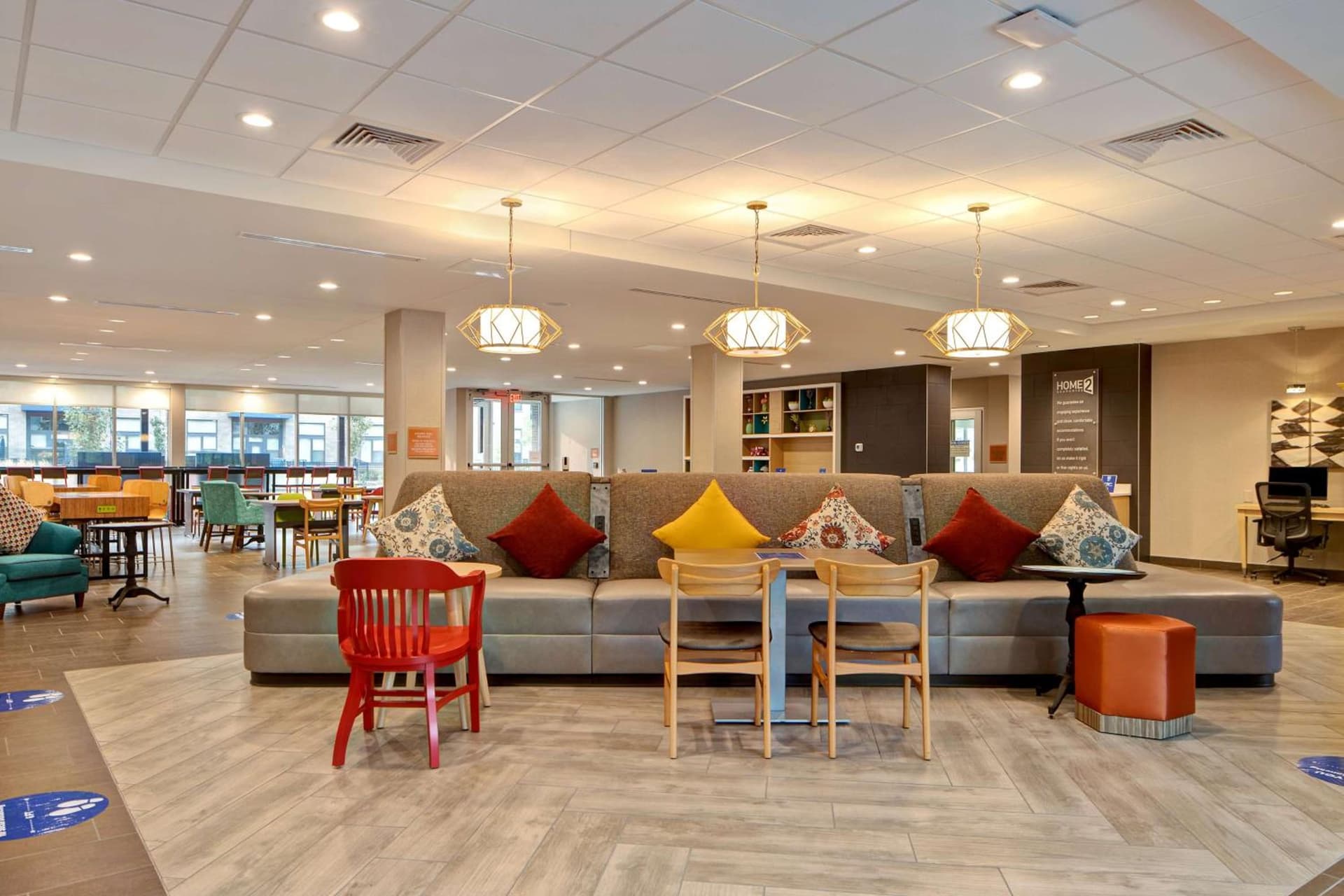 Home2 Suites By Hilton Carmel Indianapolis interior in Carmel, IN — gallery photo 2